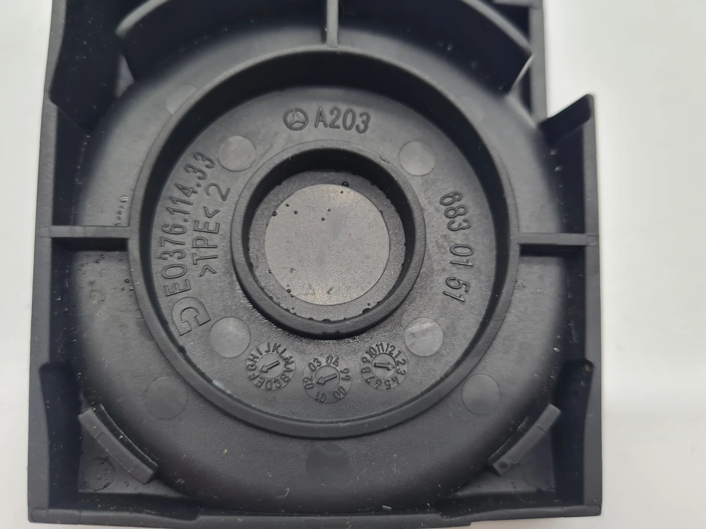 Original Mercedes-Benz C-Klasse (W203) Becherhalter Pad Matte A2036830151,