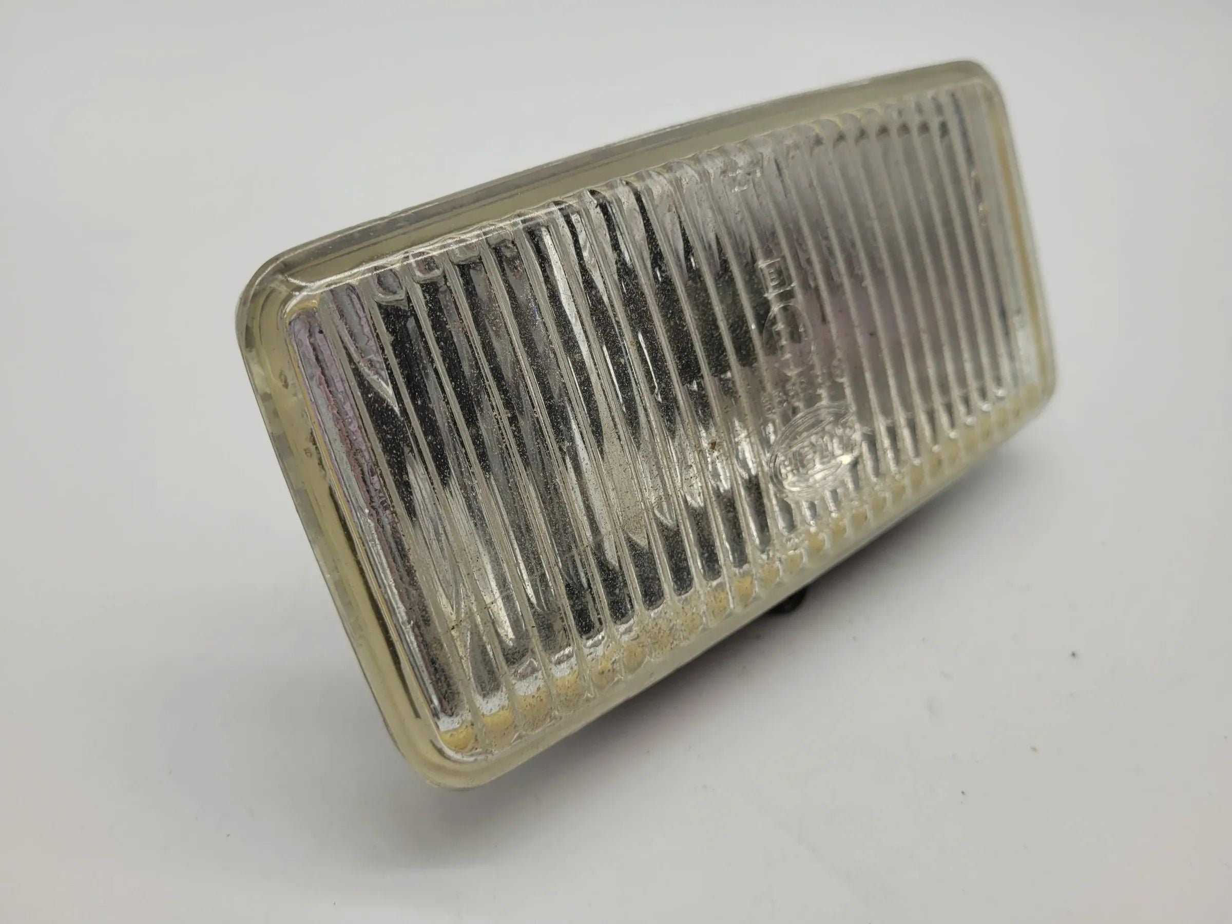 Original Hella Audi/VW Nebelscheinwerfer 301-118-081