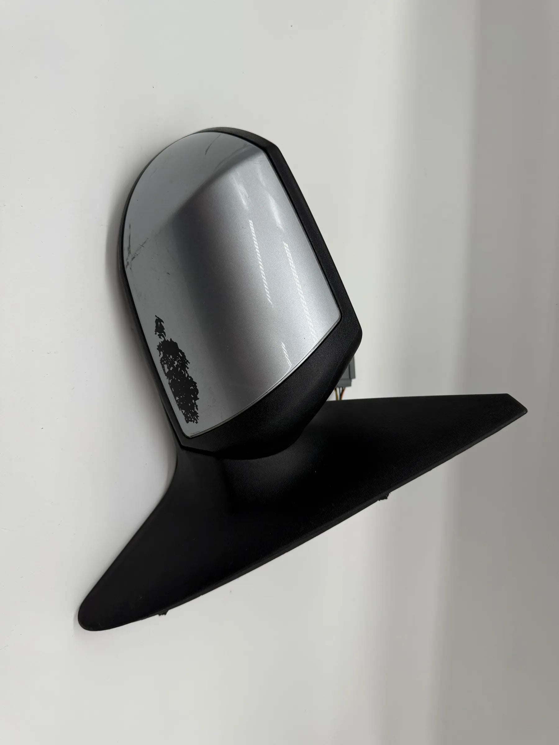 Ford Mondeo exterior mirror right electric E9014119 e902411900 SILVER 