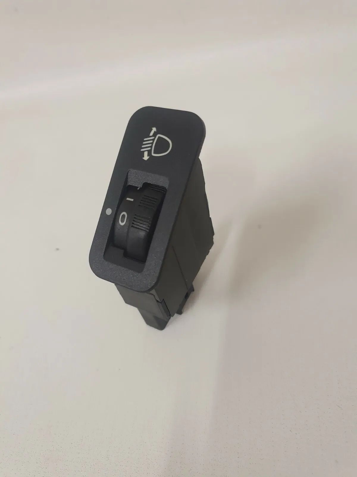 Оригинальный Peugeot 206 CC Кабриолет Регулятор наклона фар 1925699