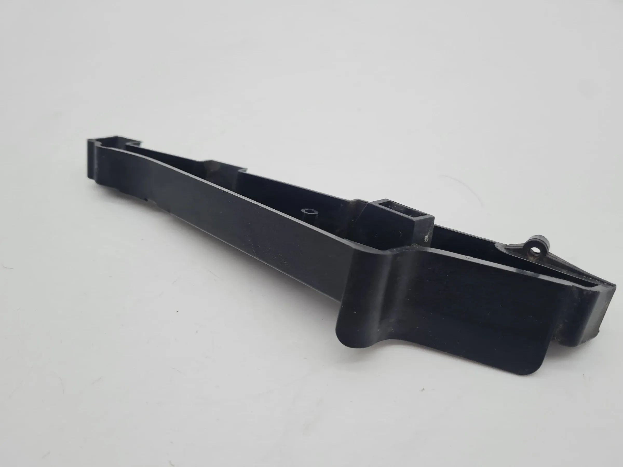 Original Mini One (R50/R53) Führung Motorhaube Rechts Unten 6800800
