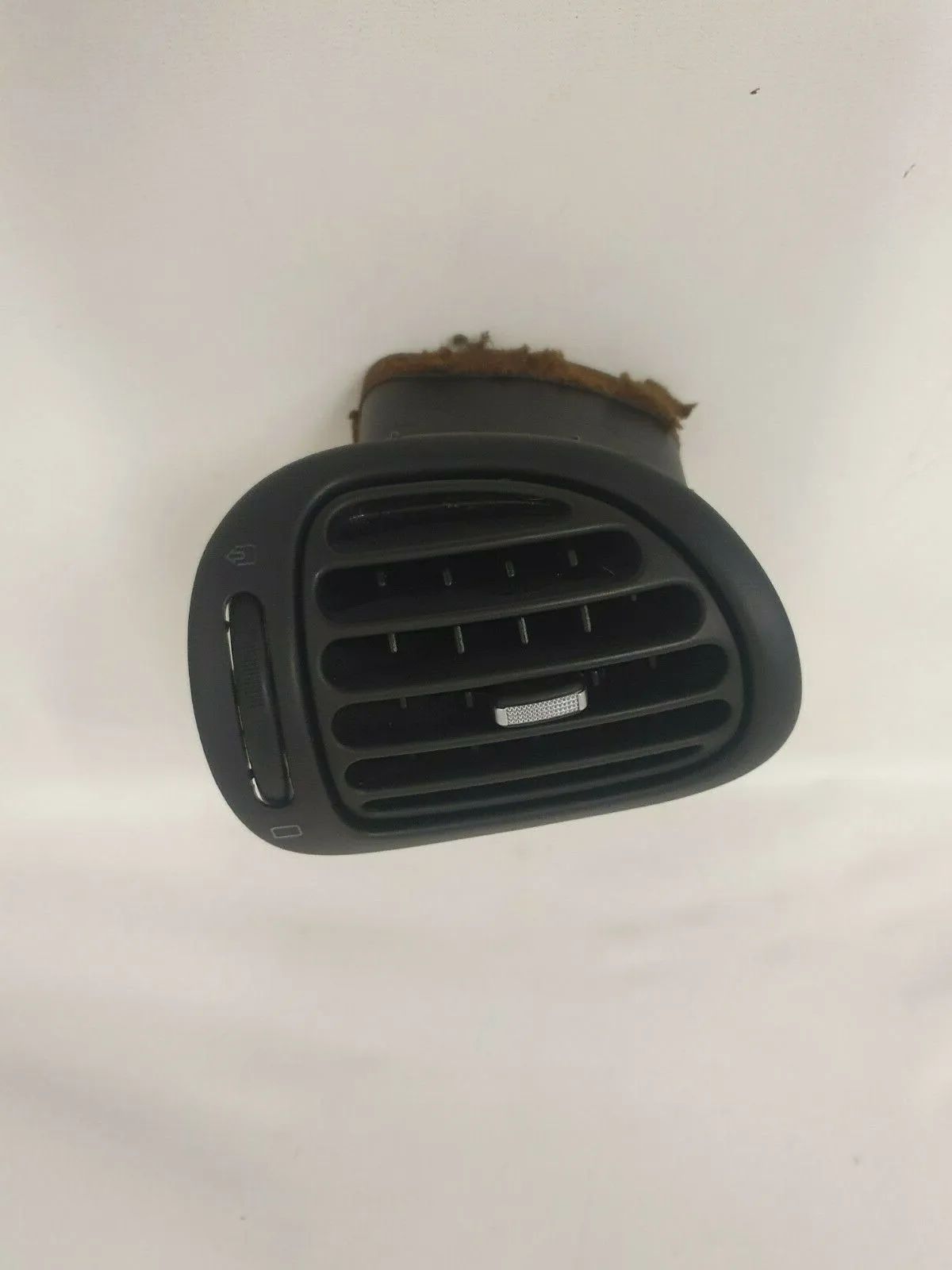 Peças originais Peugeot 206 CC Cabriô Bocal de ar esquerda 9632184877