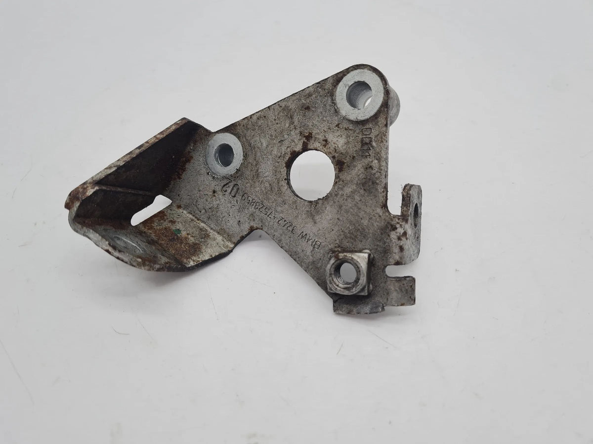 Original BMW 5er E60/E61 Halter Halterung Servopumpe 6766190