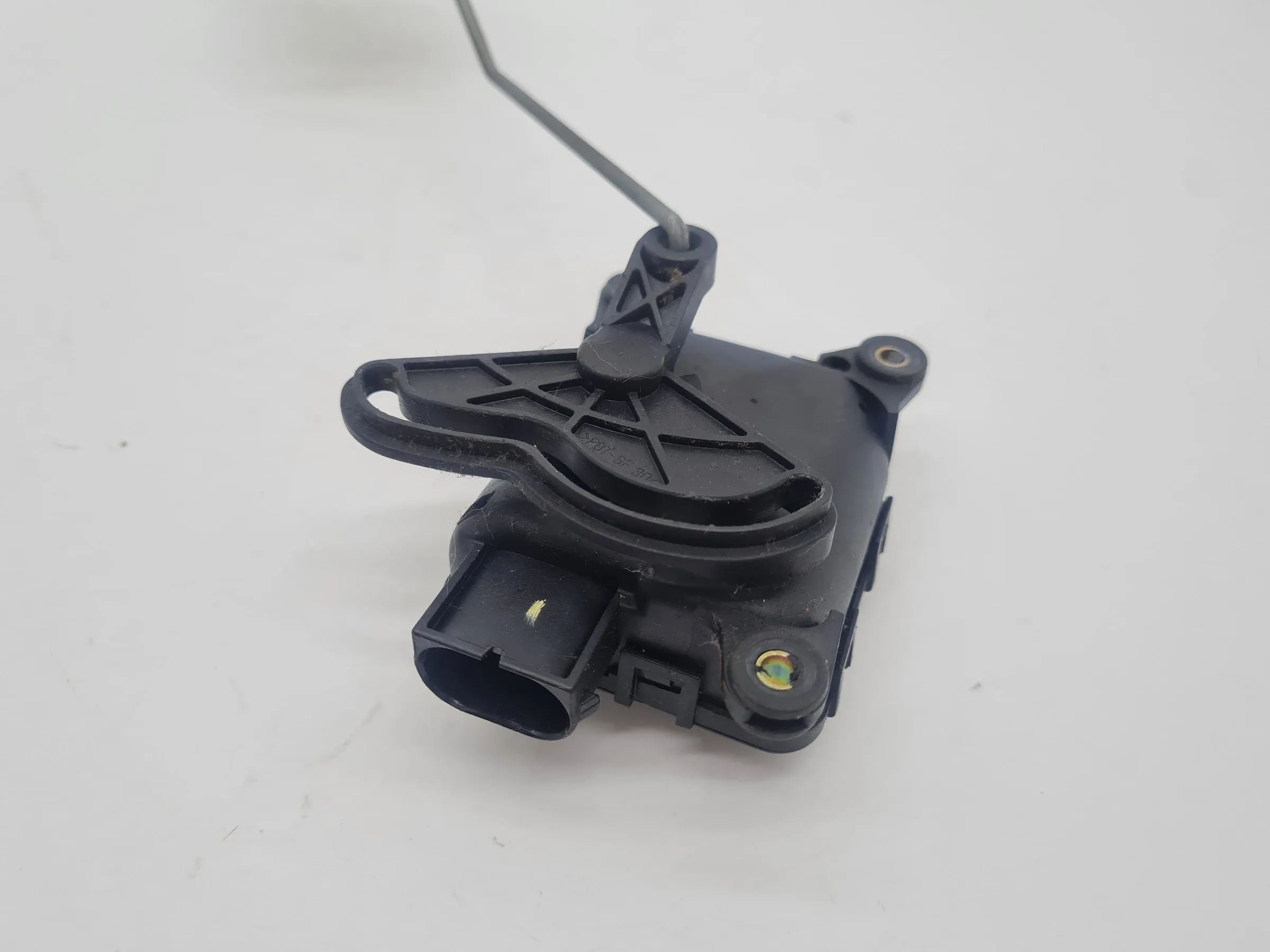 Original Audi A6 (4B2/4B4) Stellmotor Temperaturregelklappe 0132801129