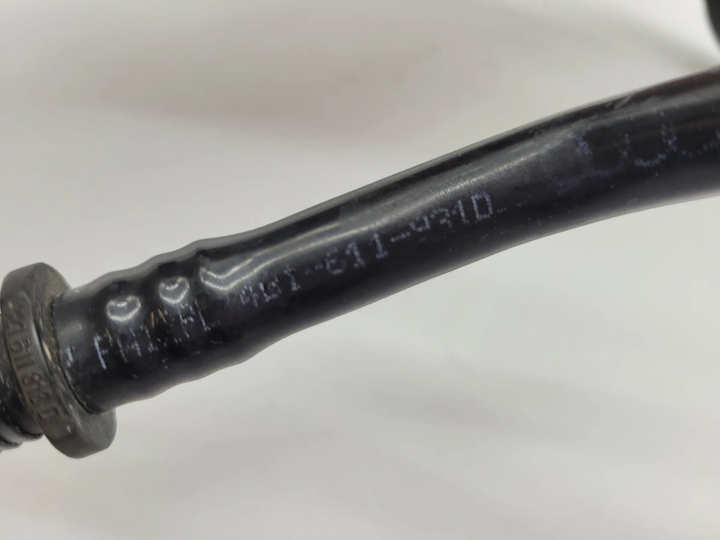 Original Audi A6 (4B2/4B4) Unterdruckleitung Bremskraftverstärker 8D0611743