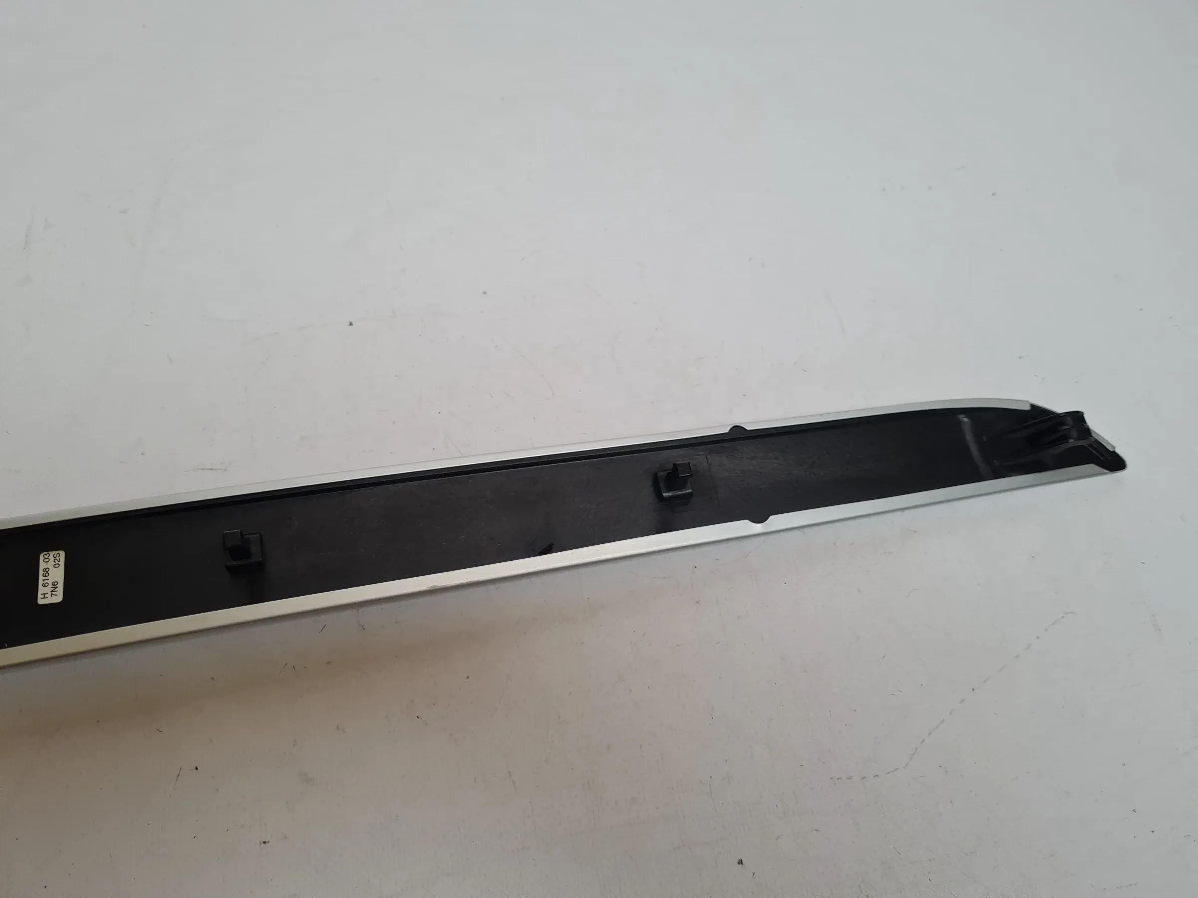 Original Audi A4 (S-Line) Dekorleiste Zierleiste Rechts Hinten 8E0867420