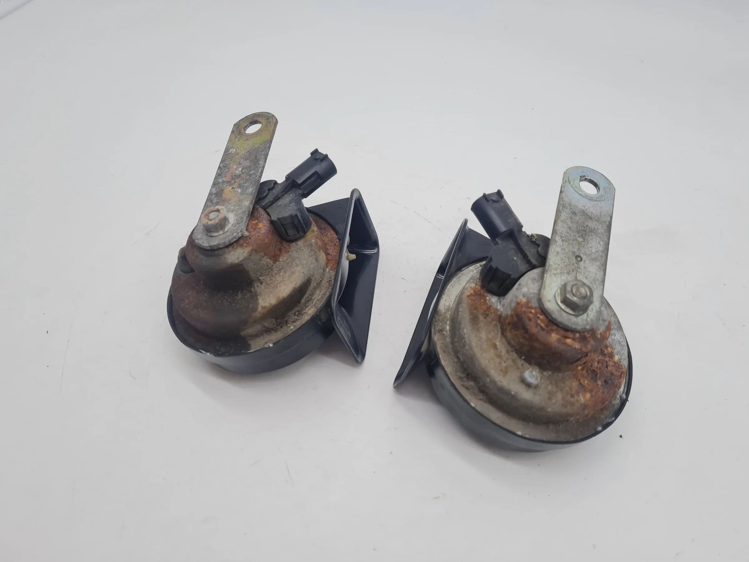 Original Mini One (R50/R53) Set Hupensatz Hupe x2 E30055306 A046522