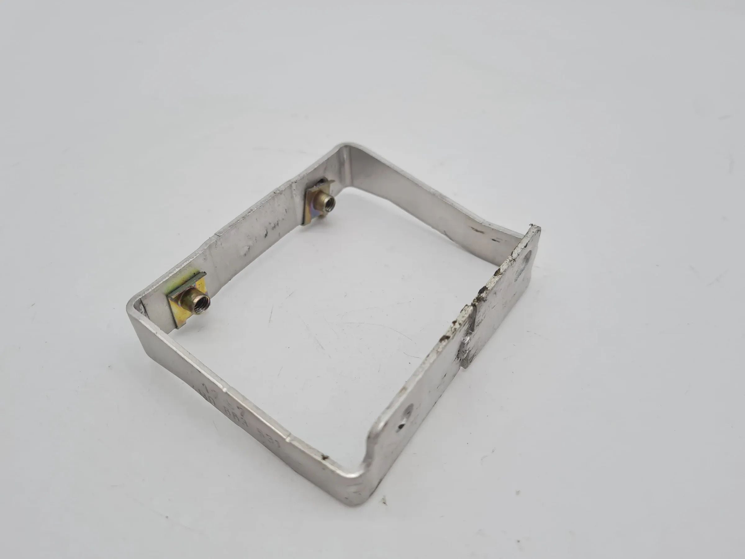 Original Audi A6 (4B2/4B4) Halter Befestigung 4B0863531