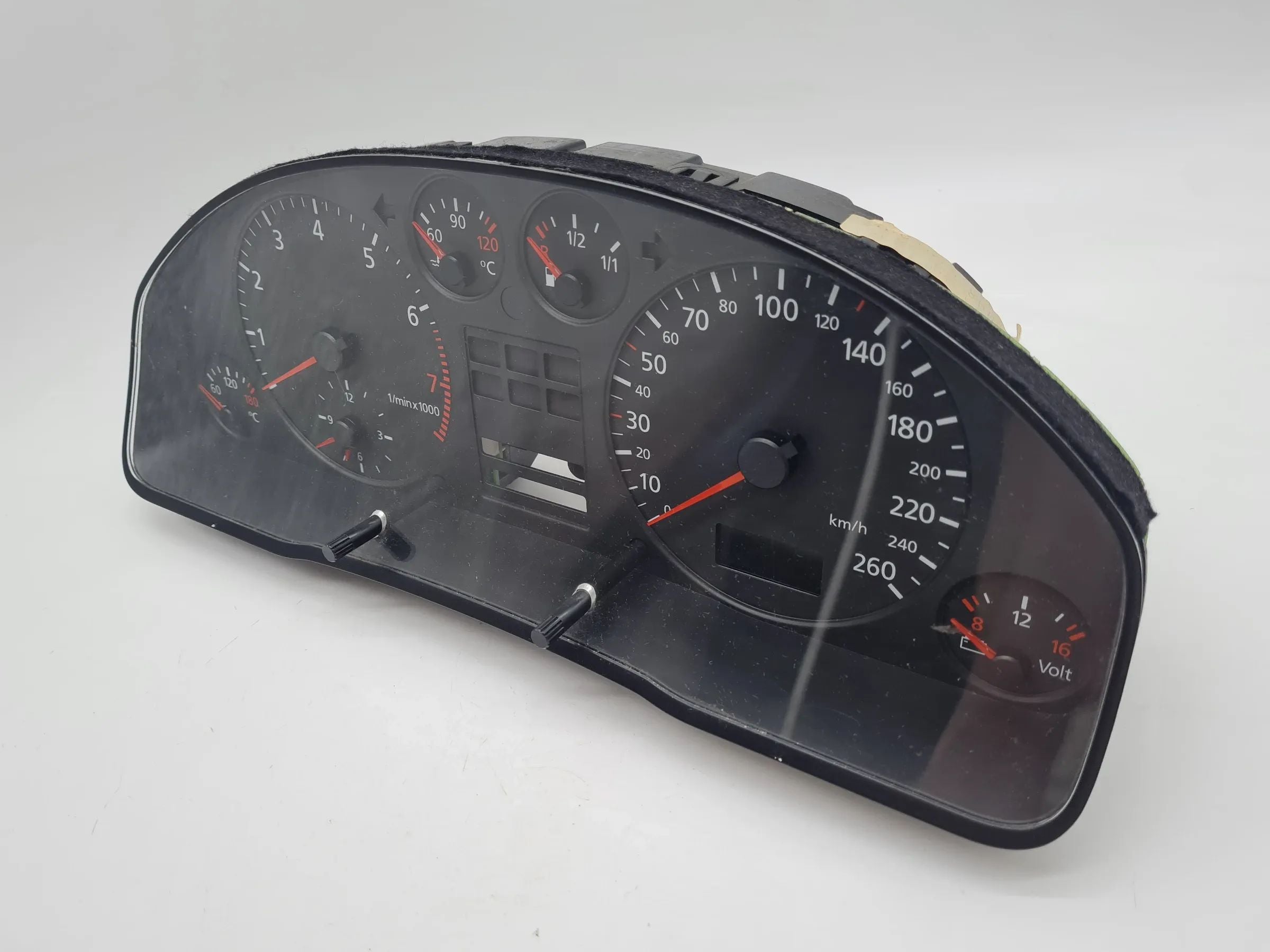 Original Audi A6 (4B2/4B4) Tacho Tachometer Kombiinstrument 4B0919860L 200K