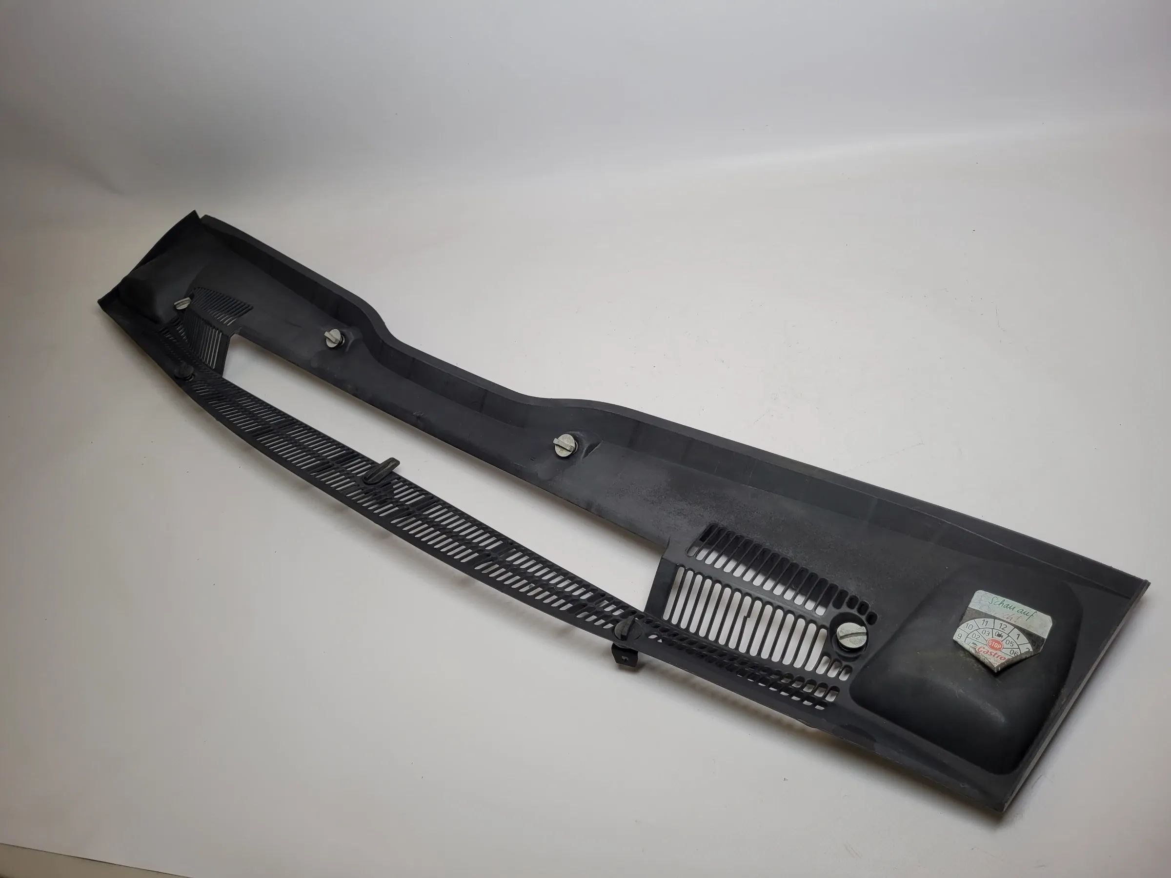 Original BMW X5 (E53) Windlauf Abdeckung 64.31-8409048