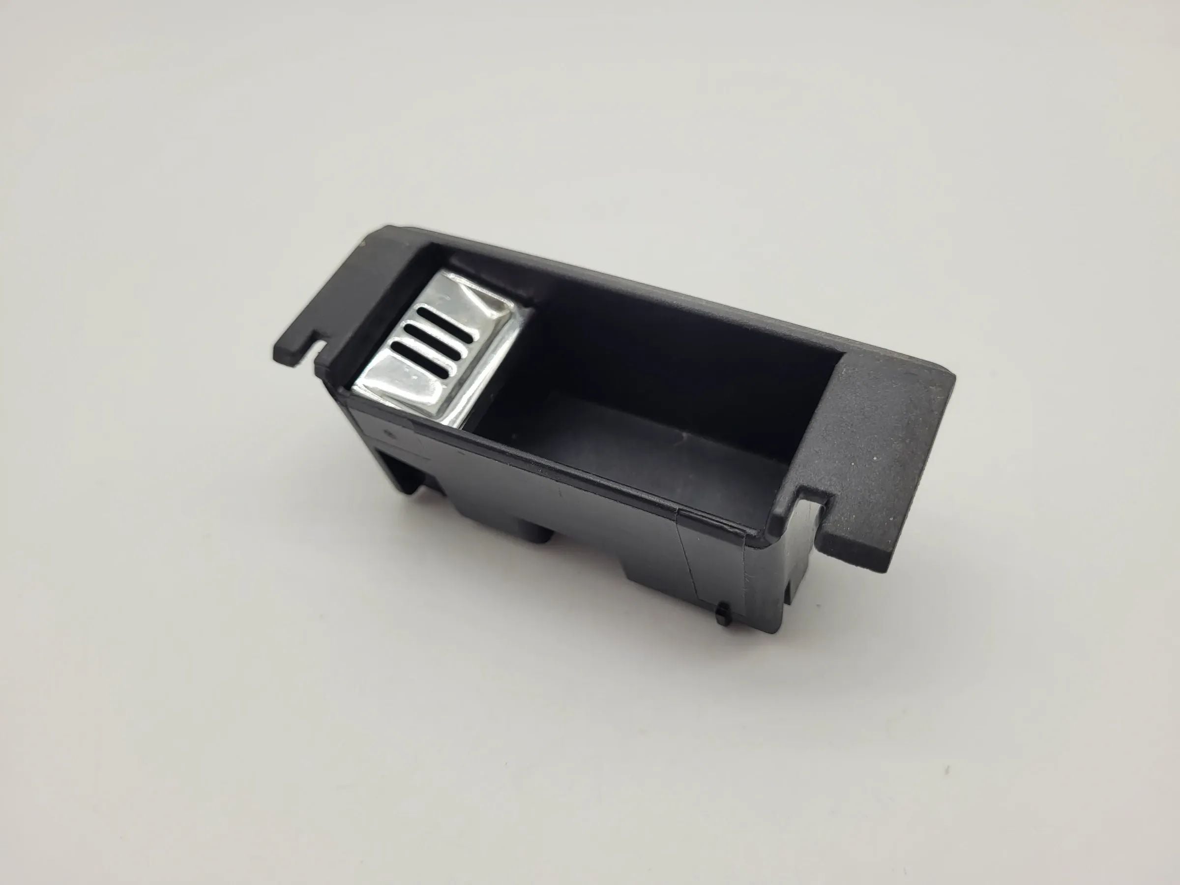 Original Audi A6 (4B2/4B4) Aschenbechereinsatz 4B0857405