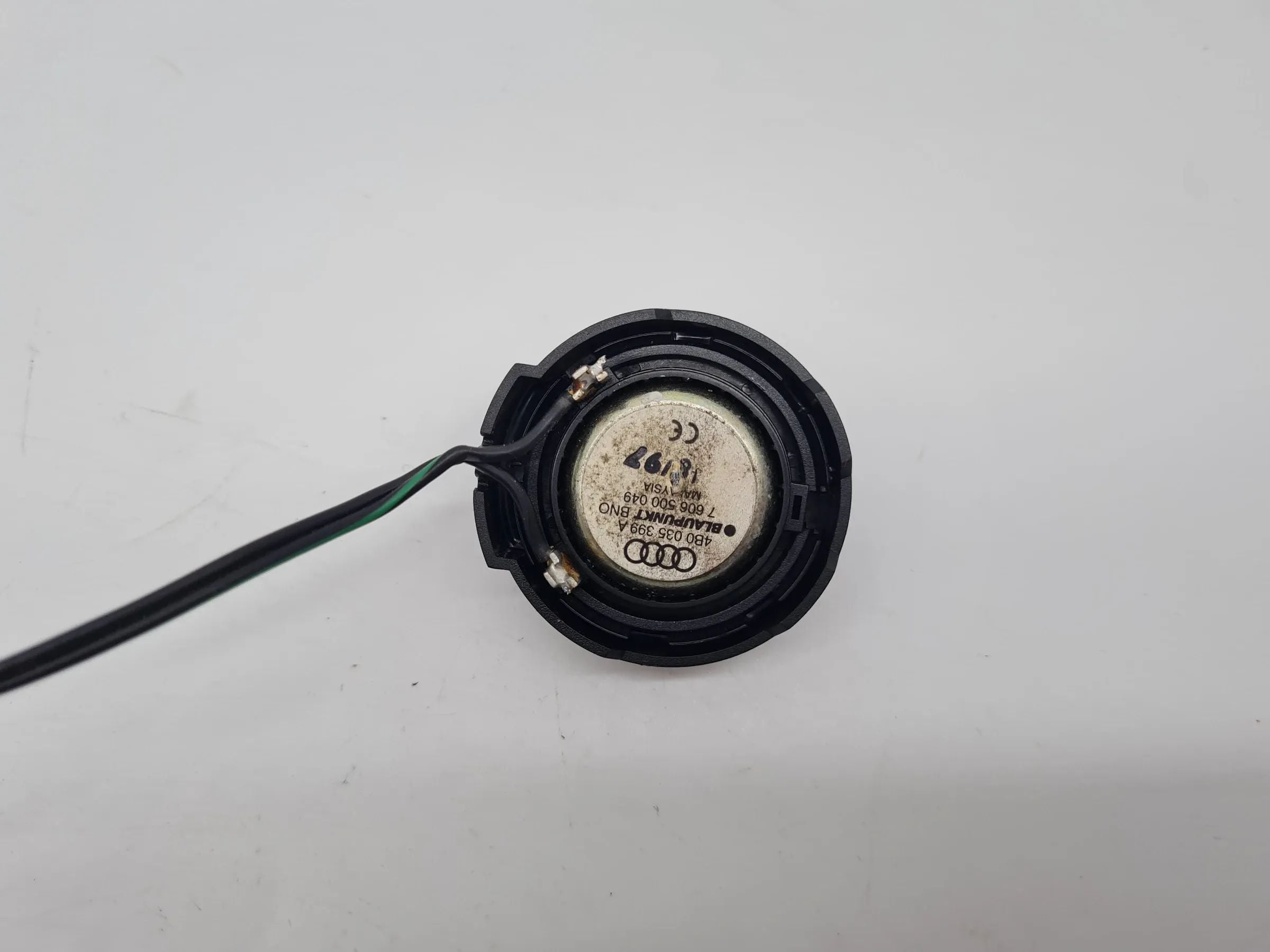 Original Audi A6 (4B2/4B4) Lautsprecher Hochtöner Tür Hinten L/R 4B0035399A