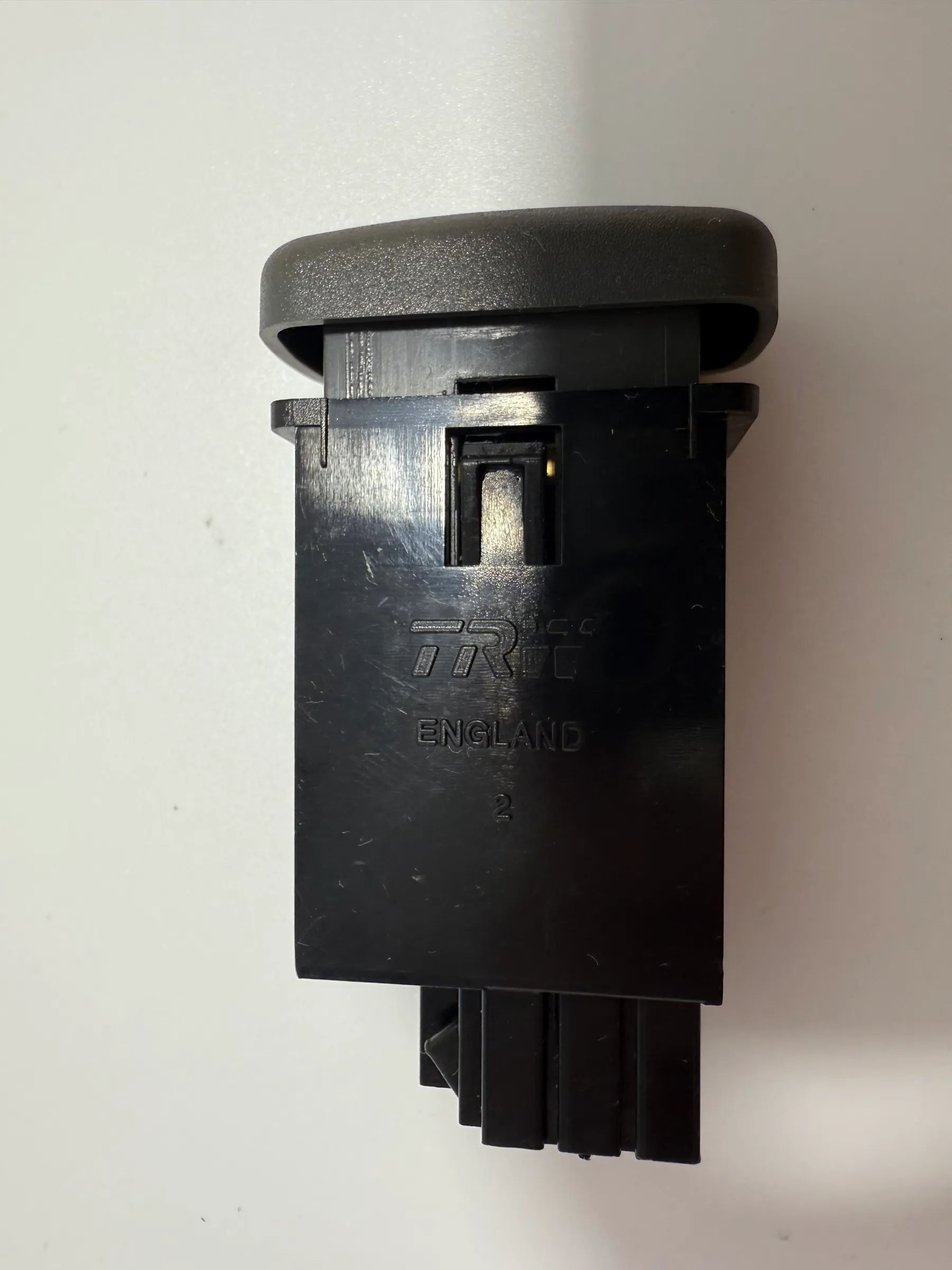 อะไหล่แท้ Volvo V40 S40 สวิตช์ล็อครถกลางประตูหน้า ซ้าย TRW 30864279