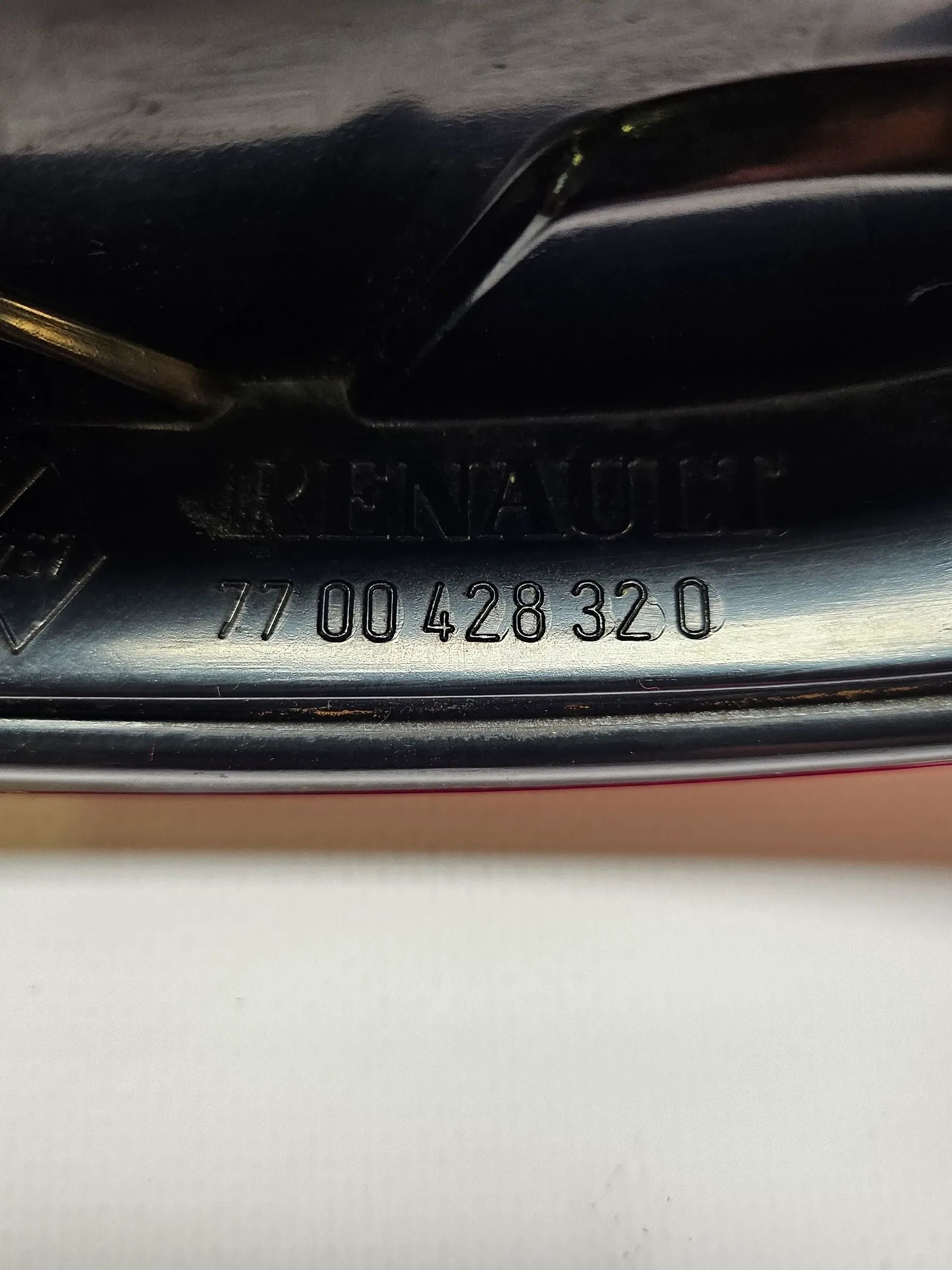 อะไหล่แท้ไฟท้ายซ้าย Renault Megane 1 1999-2003