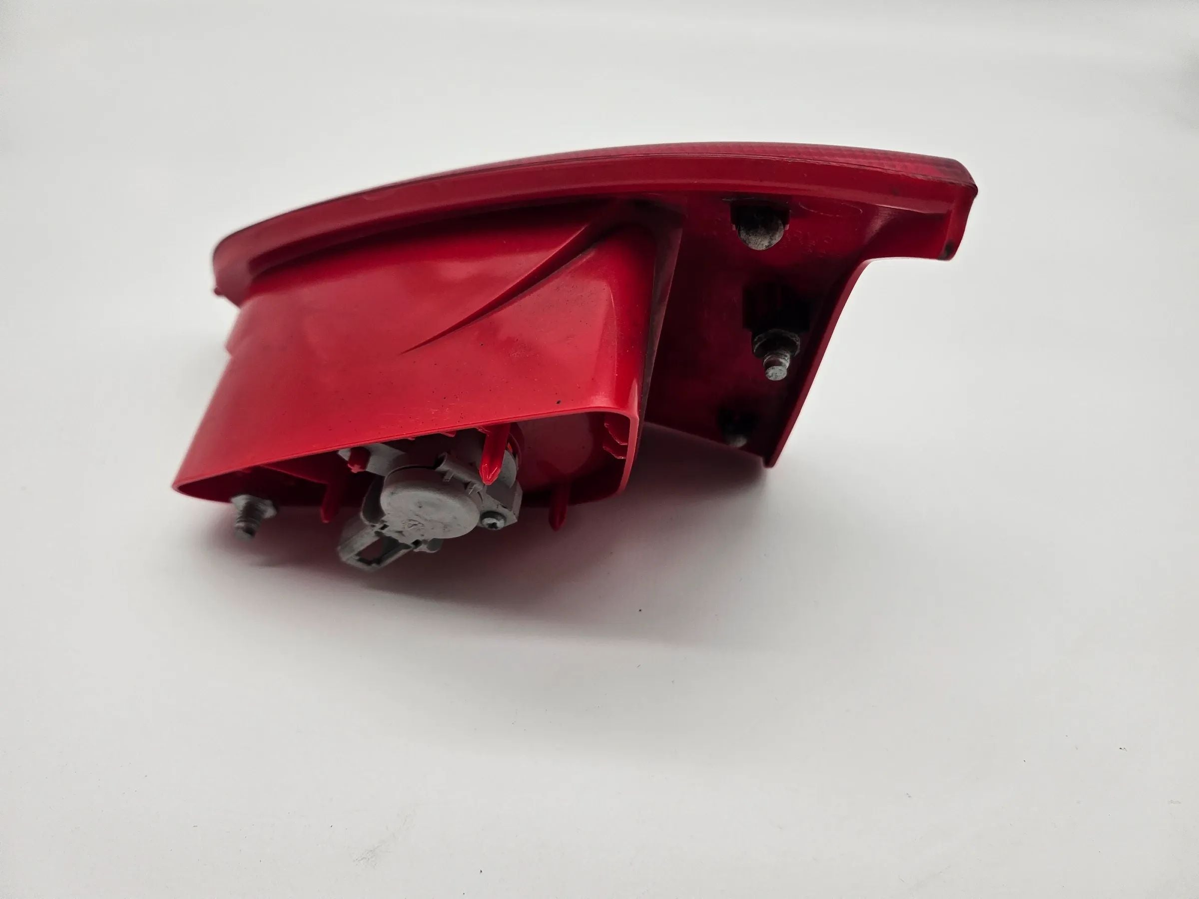 อะไหล่แท้ Alfa Romeo 147 ไฟท้ายซ้ายใน 46556346