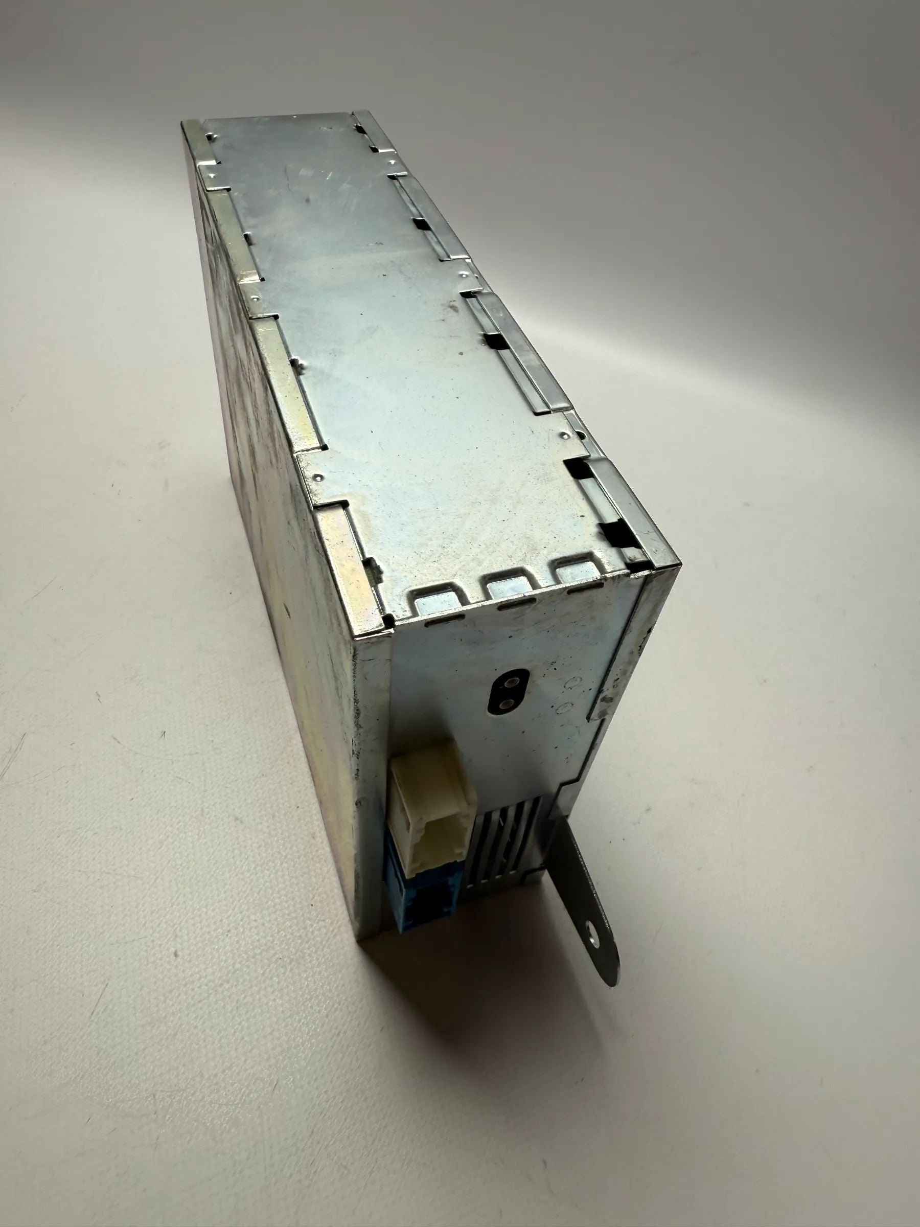 Orijinal BMW E38 E39 Kontrol Ünitesi Video / GPS / Navigasyon 6911221 / 037138052