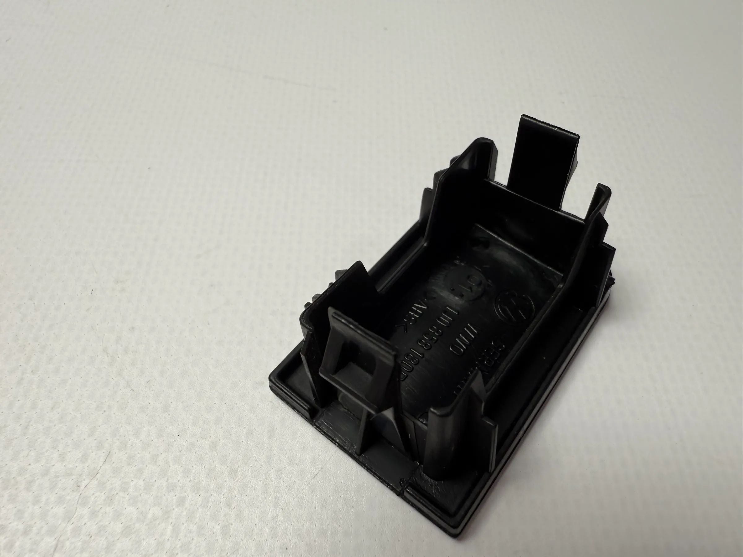 Originale VW Golf IV ecc Pulsante Interruttore Copertura Tappo Aria Griglia 1J0858180B