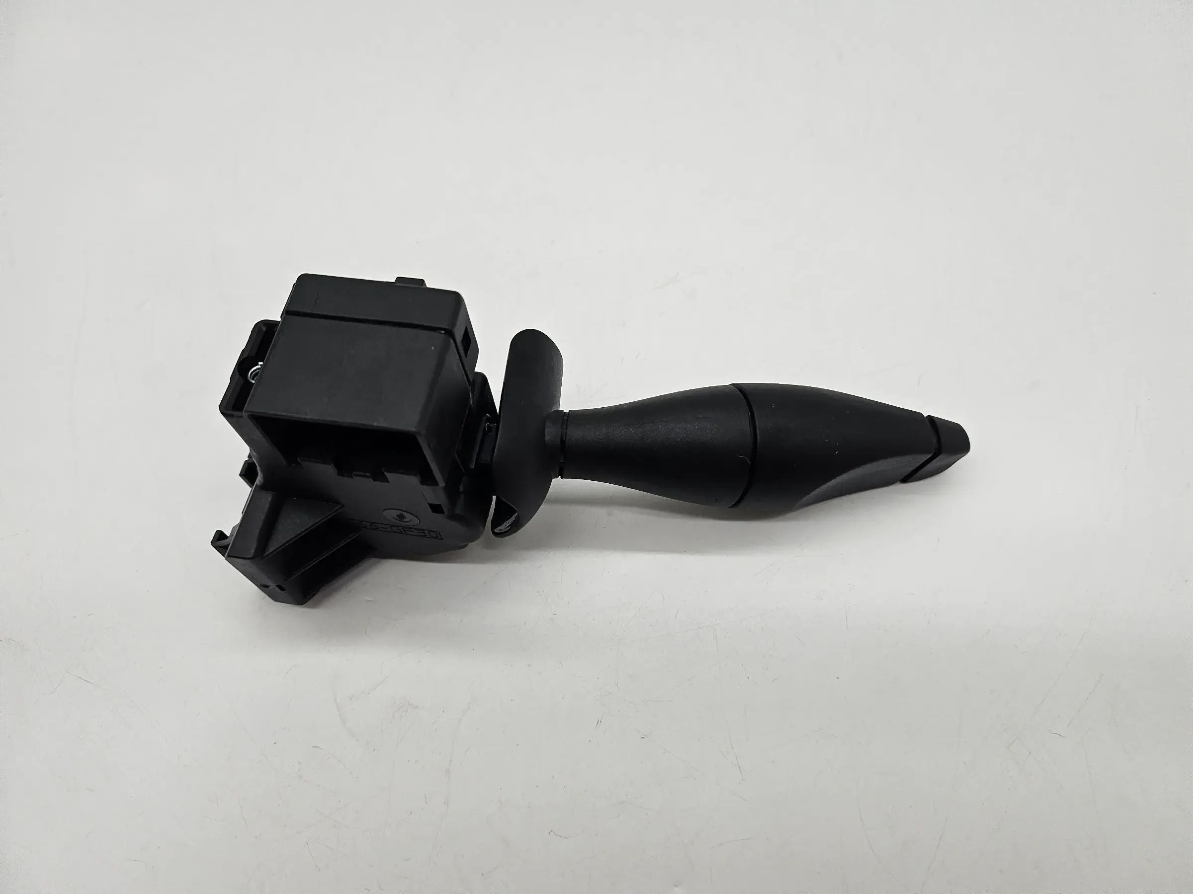 ORIGINAL FORD FOCUS COMBI (DNW) 1.6 16V steering column switch 98AG17A553CC 