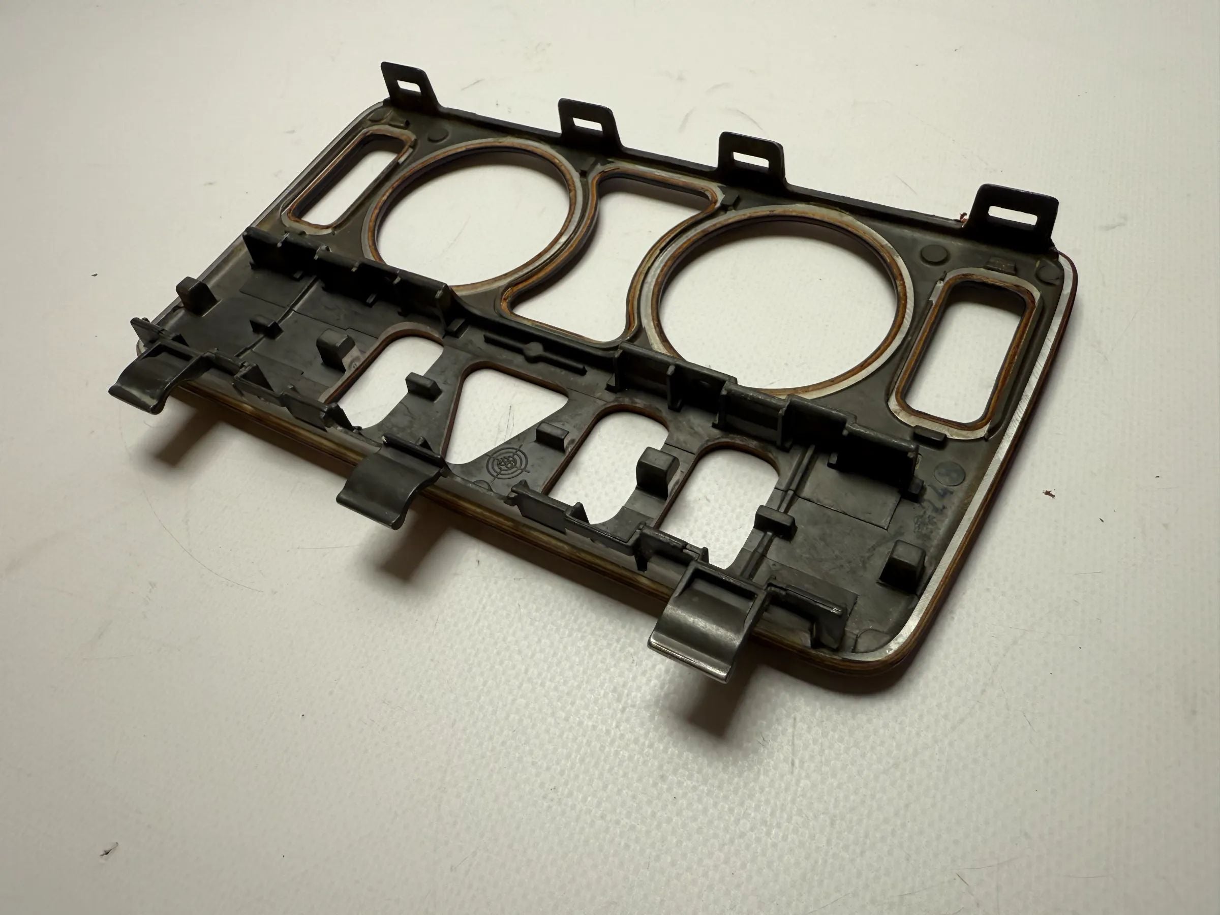 Originele Mercedes Benz A208 Schakelaarpaneel Wortelnoten Afdekking 2086801736