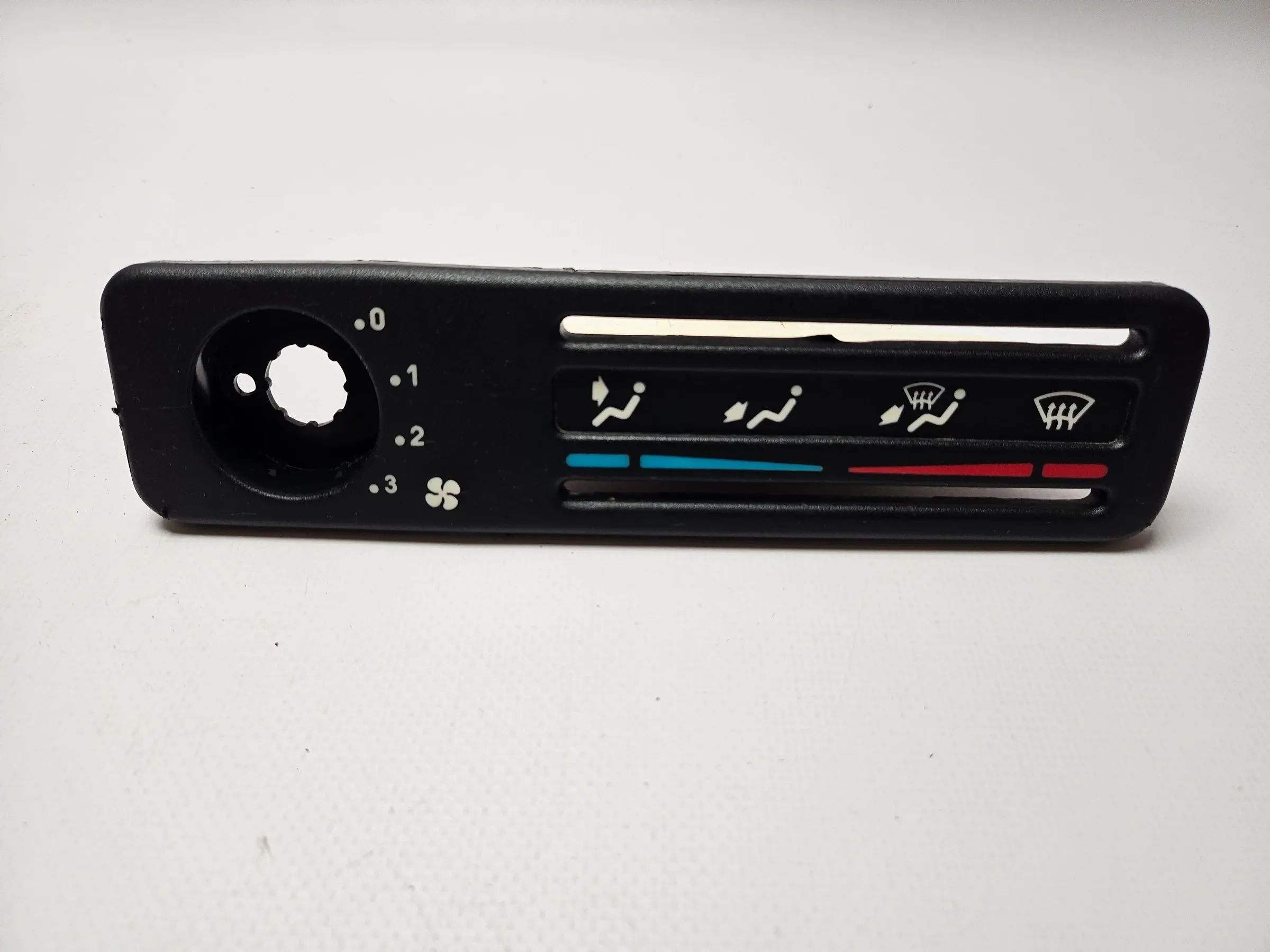 อะไหล่แท้ Peugeot 106 II S2 (96-03) ฝาครอบปุ่มปรับอุณหภูมิแอร์