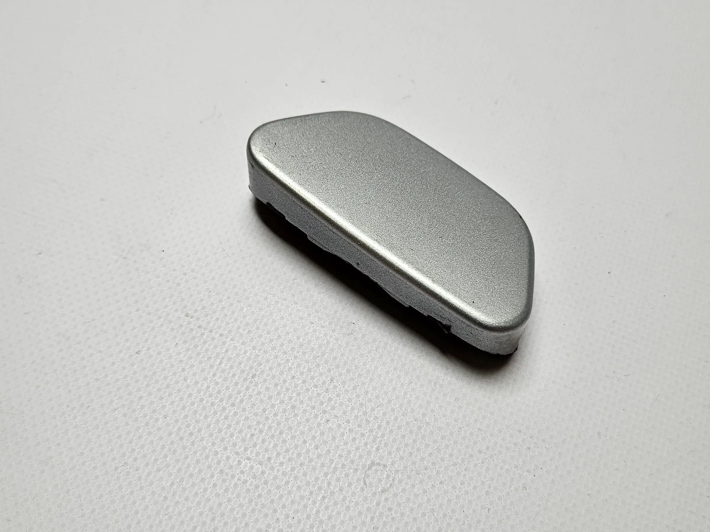 Original Mercedes W210 Tutup Nozzle SWA Kanan Silver A2108261077 - Auto-veritas