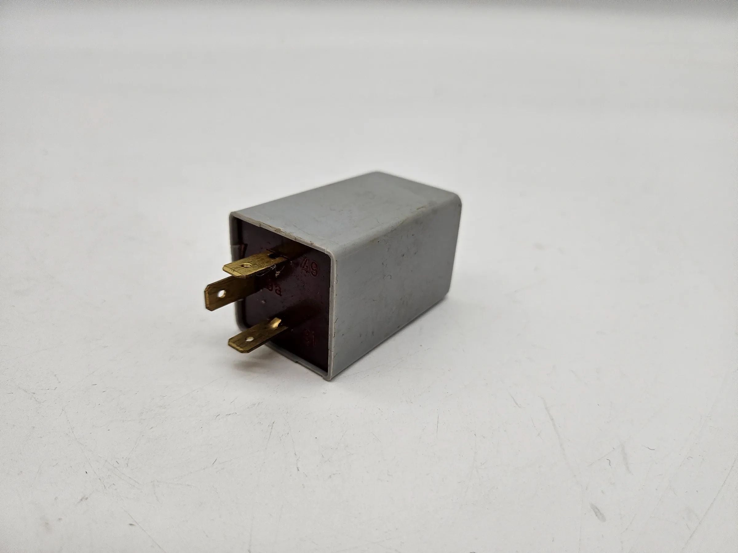 Original HELLA relay TBB24 4DB 002478-02 2(4)x18W+3W-12 V classic car 