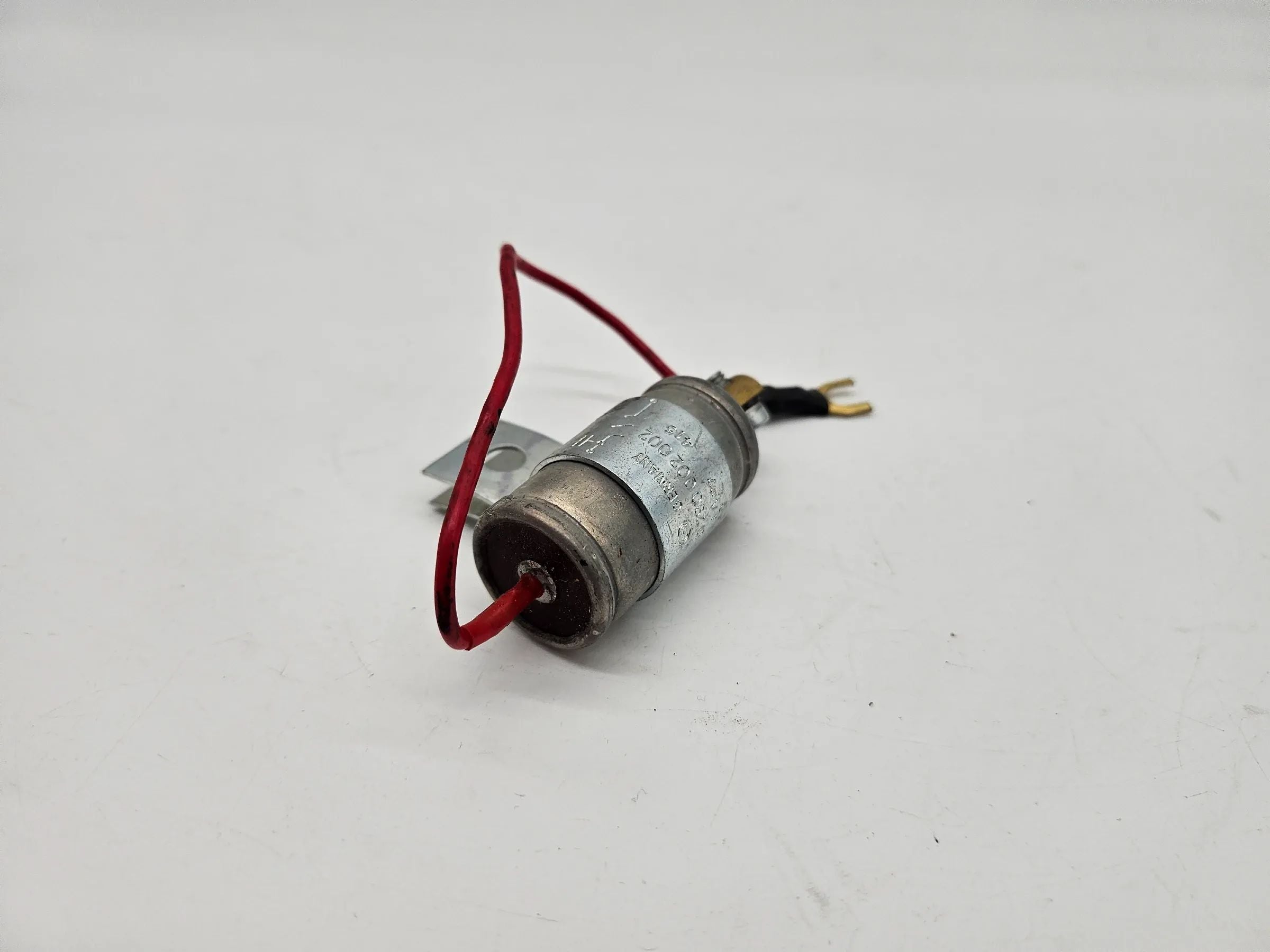 Bosch 0290002002 Condensatore Antirumore Adatto per Ford BMW VW Mercedes