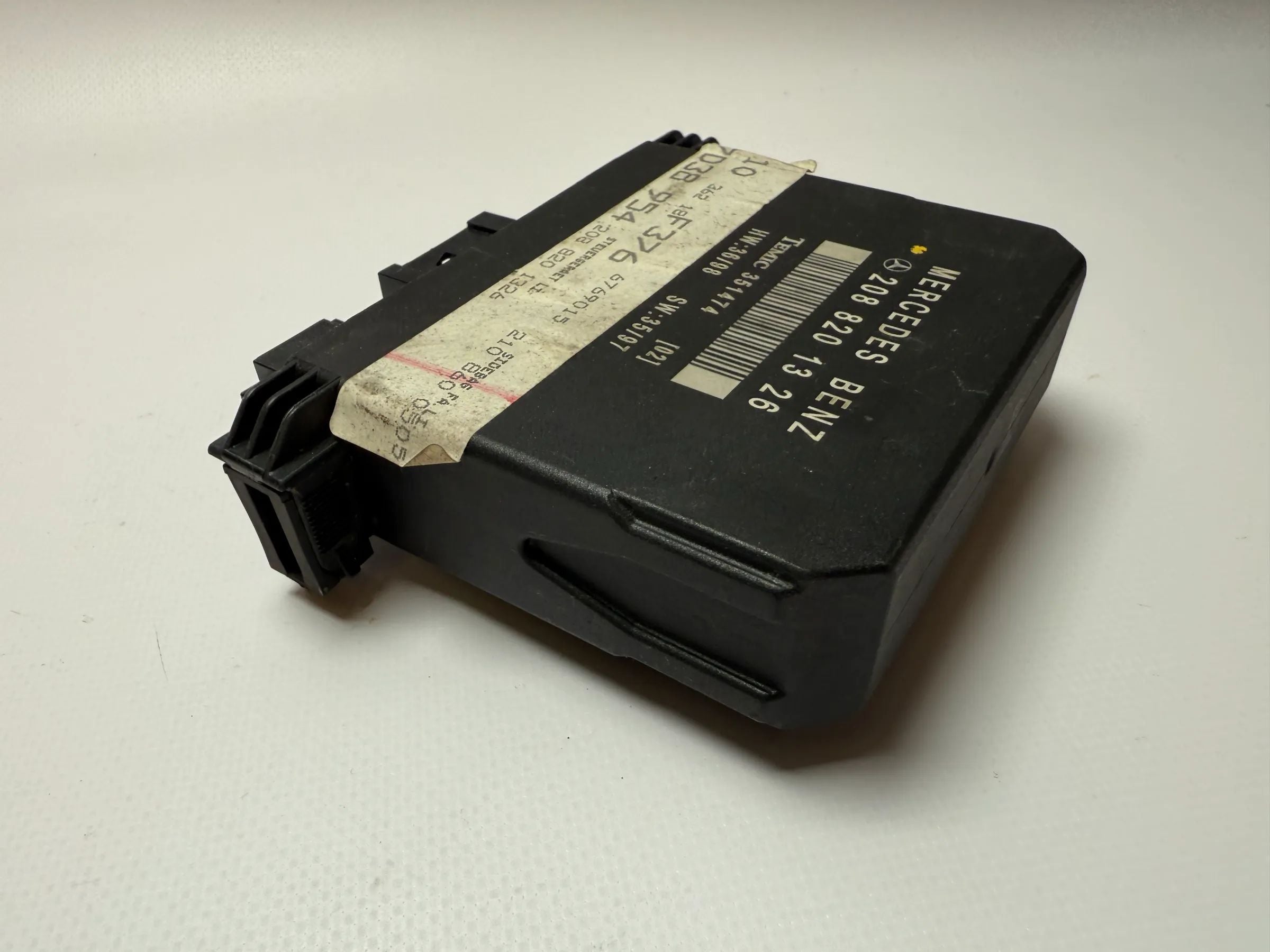 Originale Mercedes Benz E-Klasse W202 Centralina Porta Sinistra 2088201326