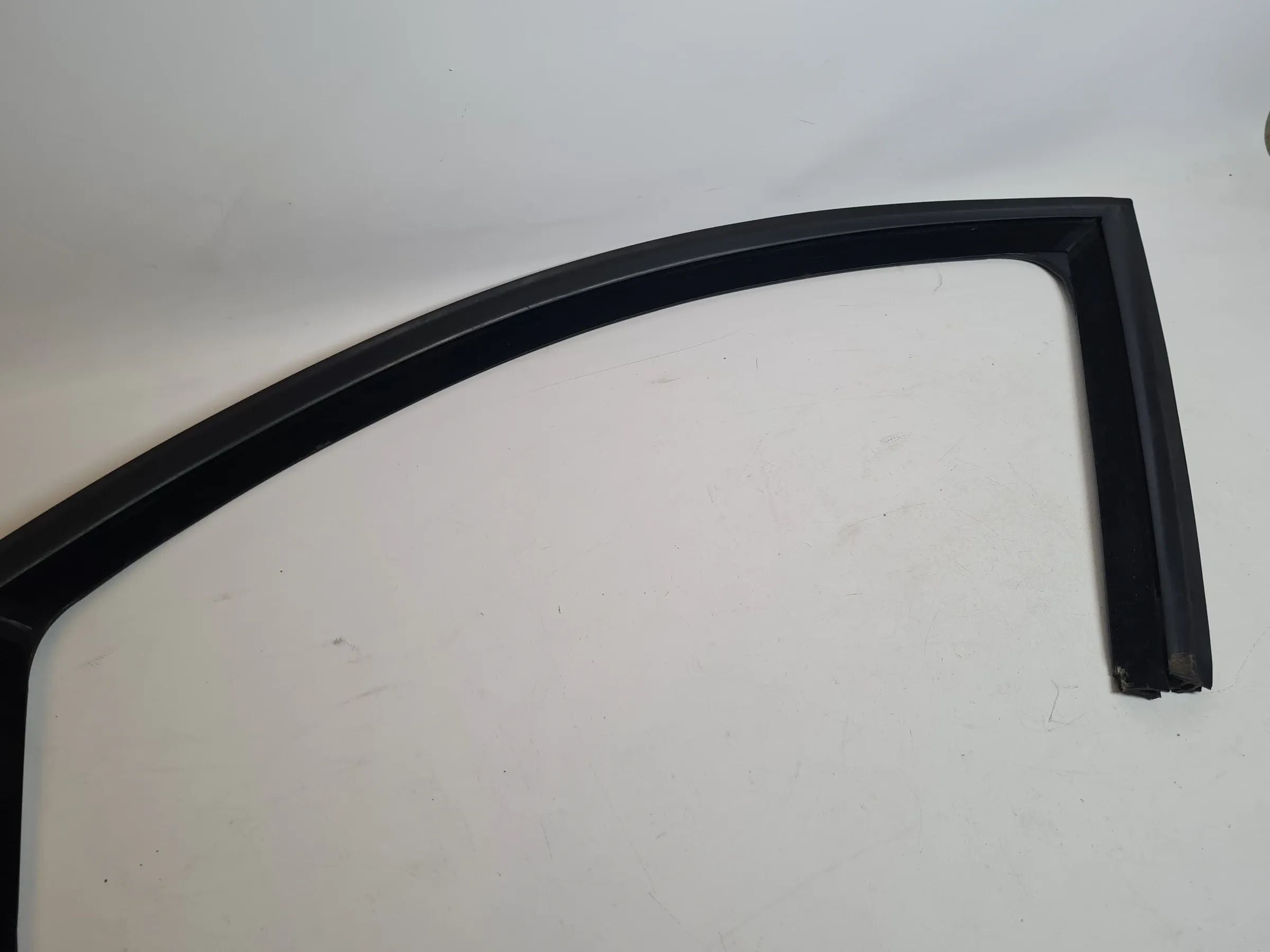 Seat Ibiza IV (6J5/6P1) Fensterführung Leiste Vorne Links 6J4837431FD