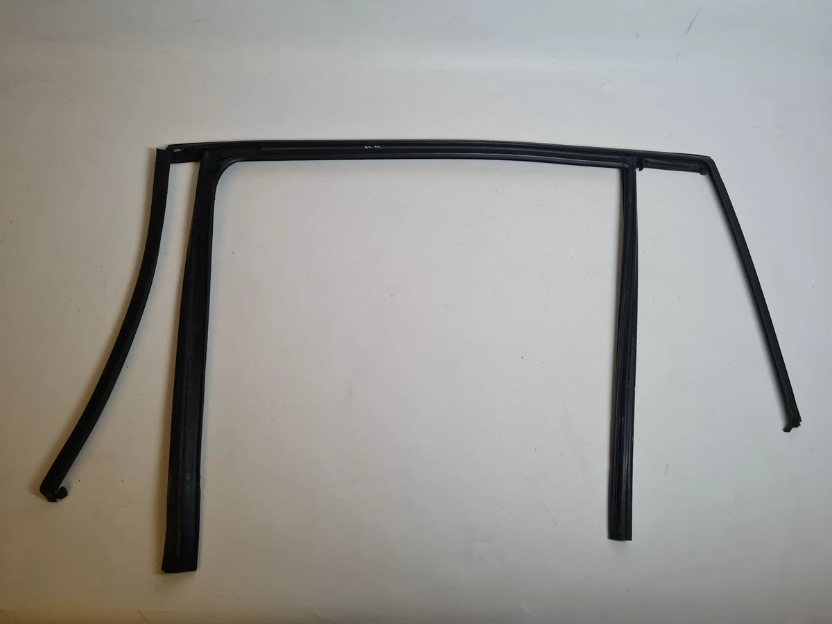 BMW 3er Touring E91 Fenster Dichtung Gummi Hinten Rechts 16850 Original