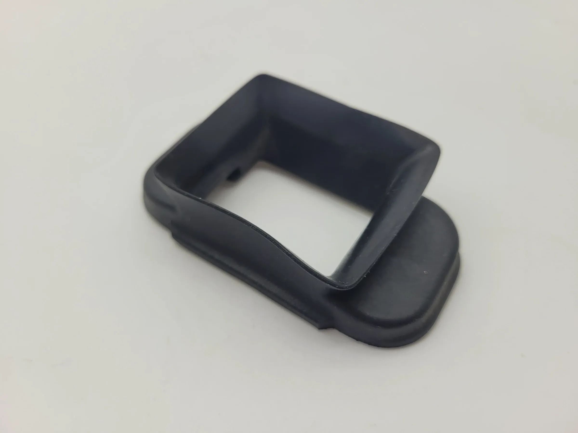 BMW 5er Touring E39 Dichtung Türfangband Turbremse L/R 51.22-8203824 (Original)