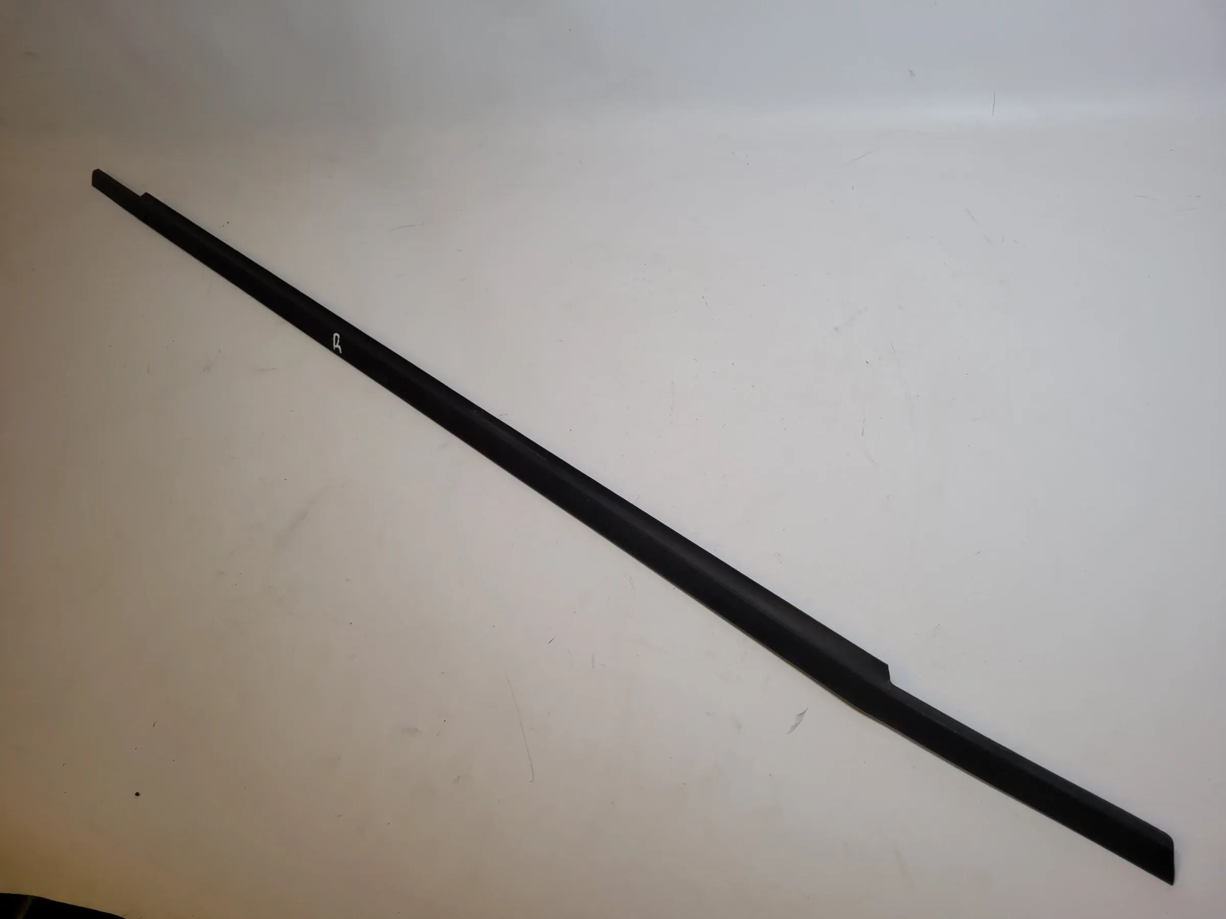Fiat Punto Grande 199 Fensterschachtleiste Dichtung Vorne Rechts Original