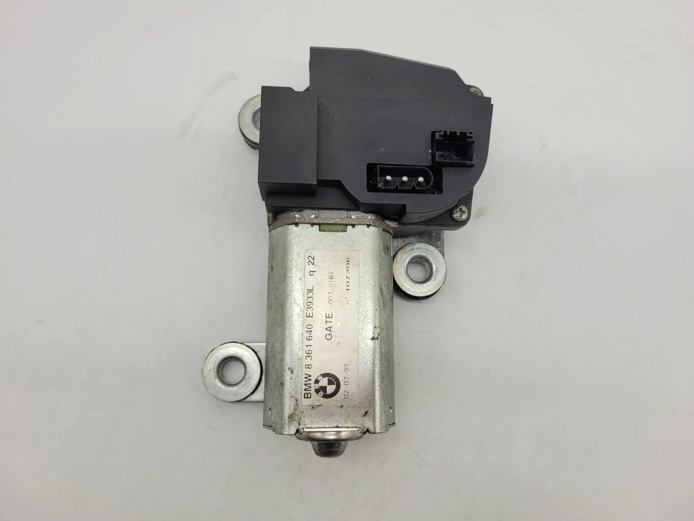 BMW 5er Touring E39 Wischermotor Hinten 8361640 (Original)