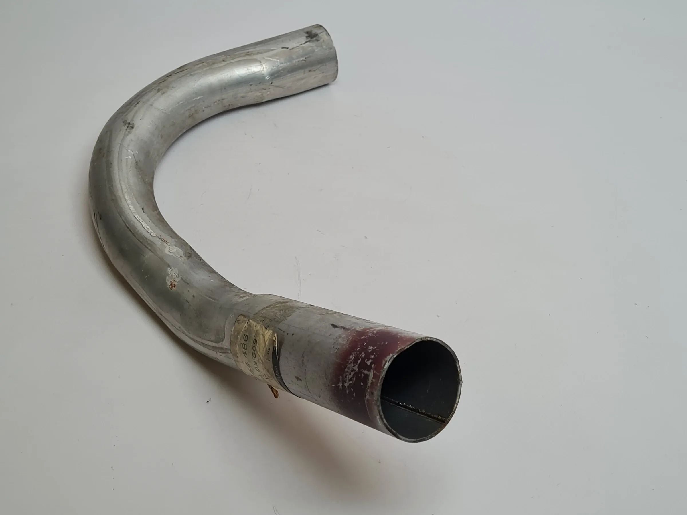 Opel Rekord C / Commodore A 2.5L Auspuffrohr Zwischenrohr 854486 (Original)