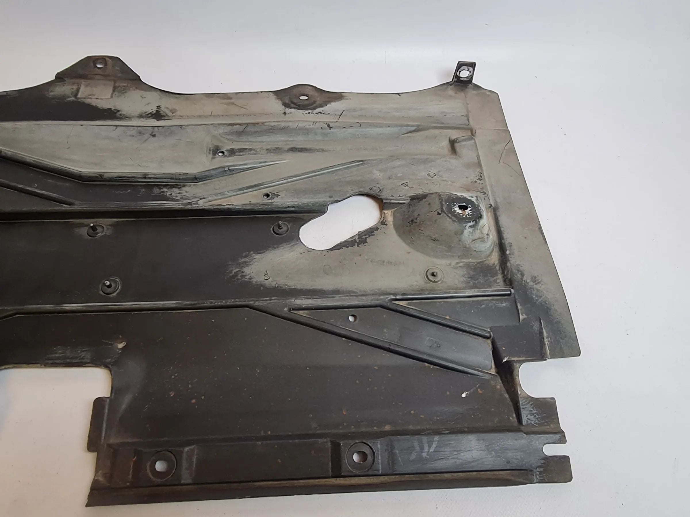 BMW 5er E39 Unterboden Unterfahrschutz Links 51.71-8176757D (Original)