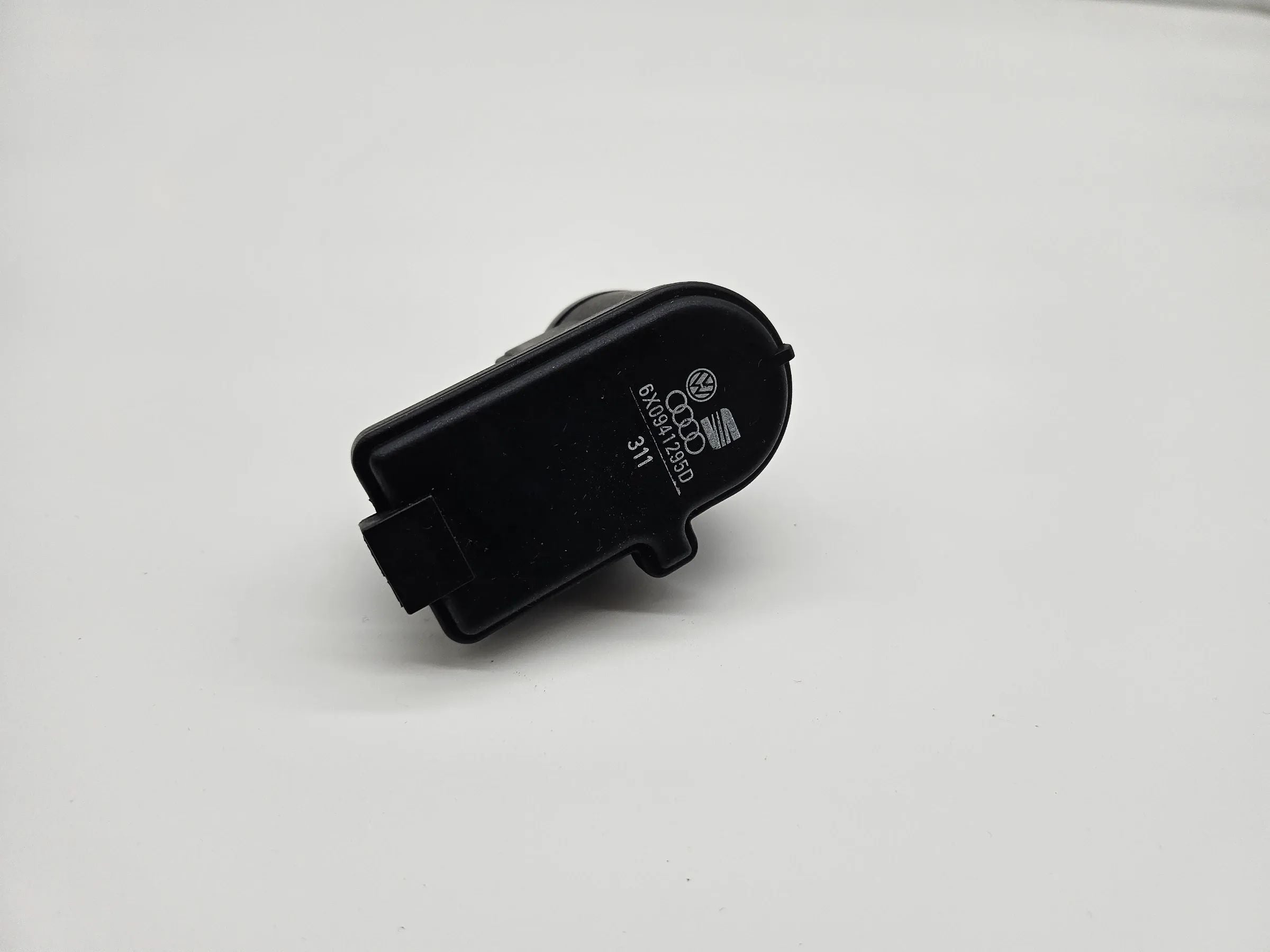 Moteur de réglage de portée des phares/ Moteur de commande des phares VW 6 X Lupo 1.0