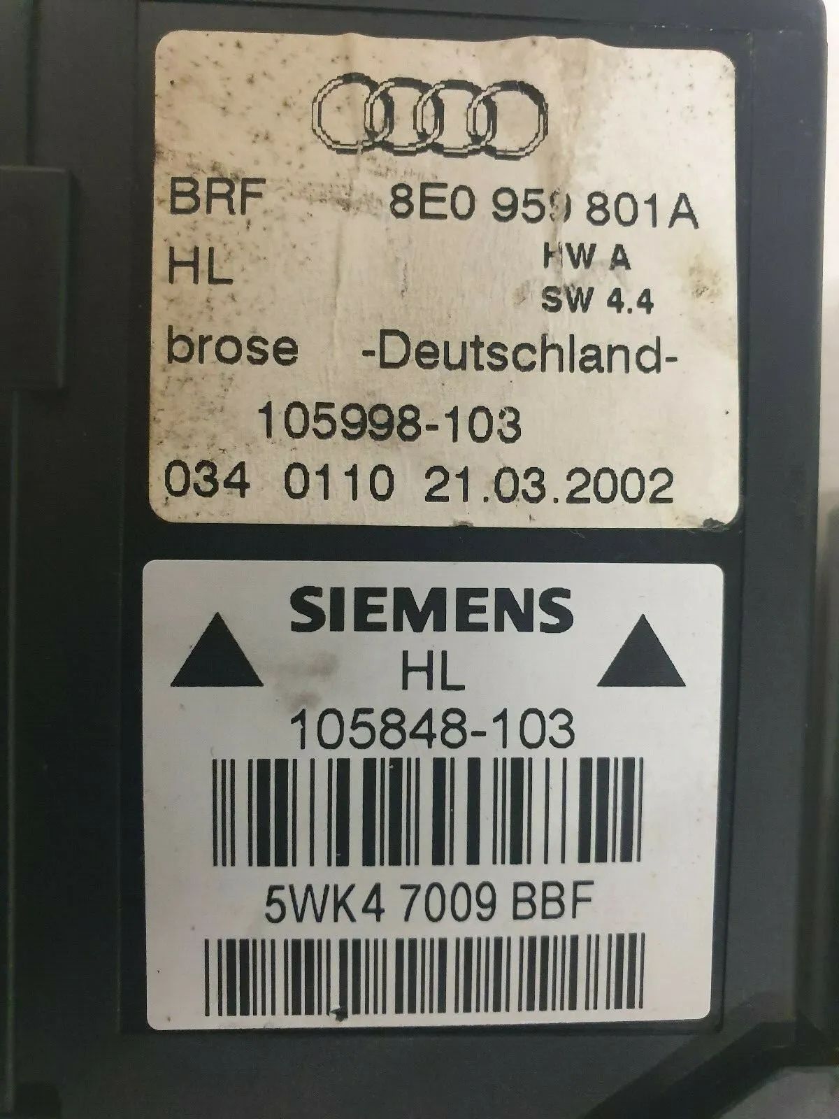 AUDI A4 AVANT (8ED, B7) 2.0 TDI 純正 左リア パワーウインドウレギュレーター 8E0959801A K31