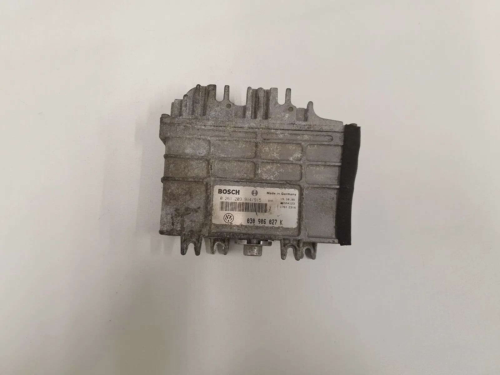 Boîtier de commande moteur 030906027K Bosch 0261203914 VW Polo 6N Année 1996 K4