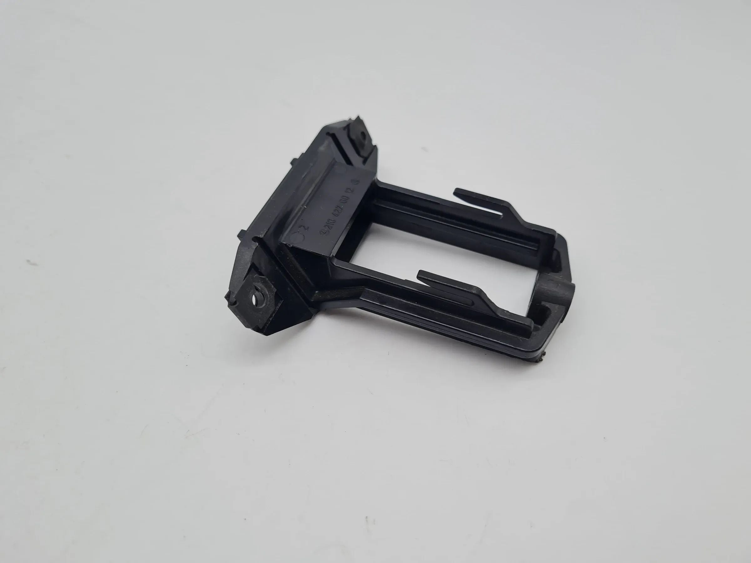 Original Mercedes-Benz E-Klasse (W210) Griff Zughebel Parkbremse A2104270012