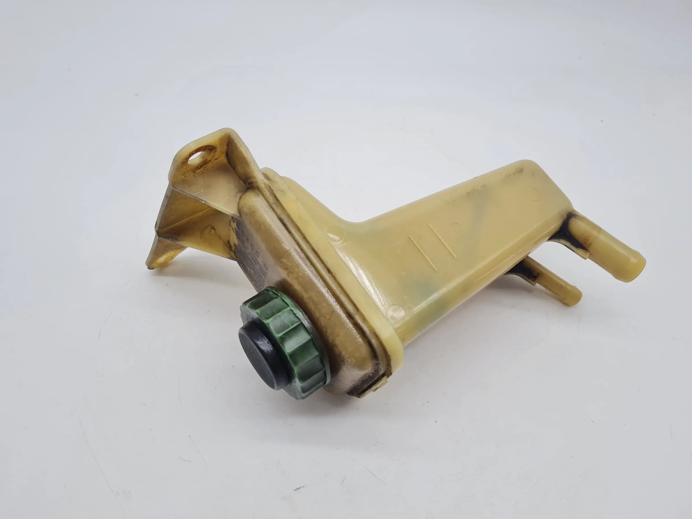 Original Audi A6 (4B2/4B4) Servobehälter Servoölbehälter 8D0422373C