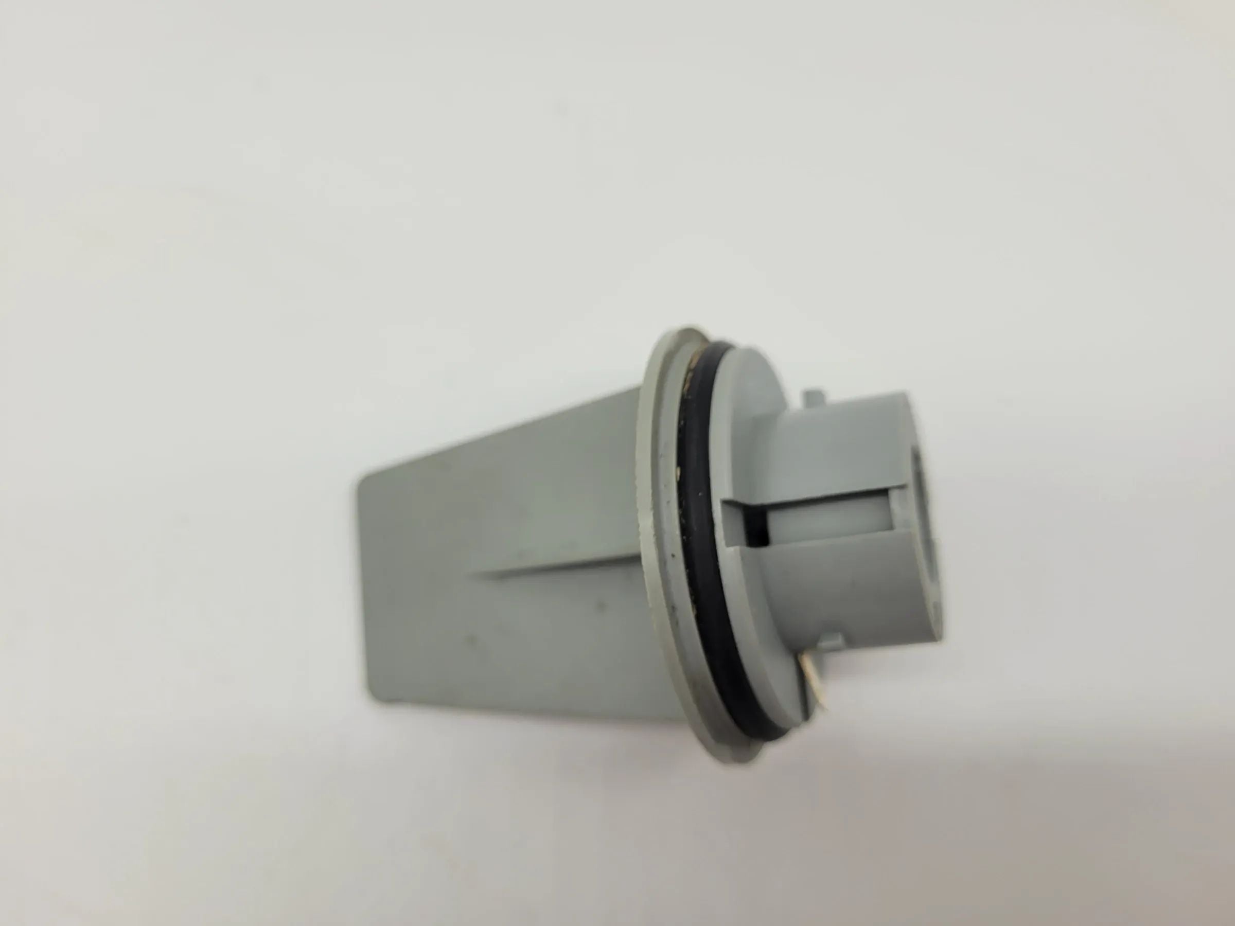 Original Audi A6 (4B2/4B4) Scheinwerfer Blinker Fassung Links (155 920-00)
