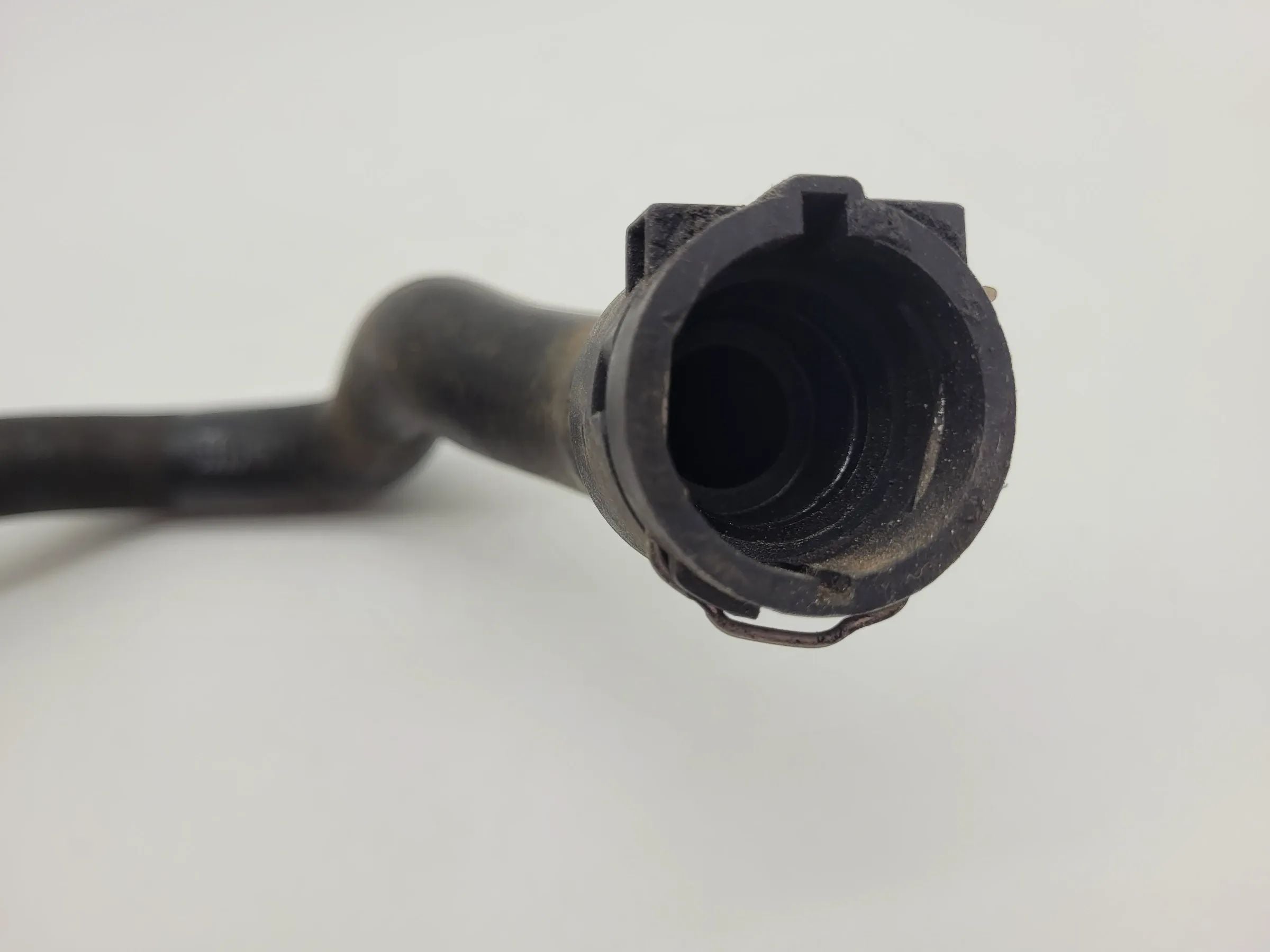 Original Audi A6 (4B2/4B4) Kühlleitung Kühlschlauch Hinten 4B0819373H
