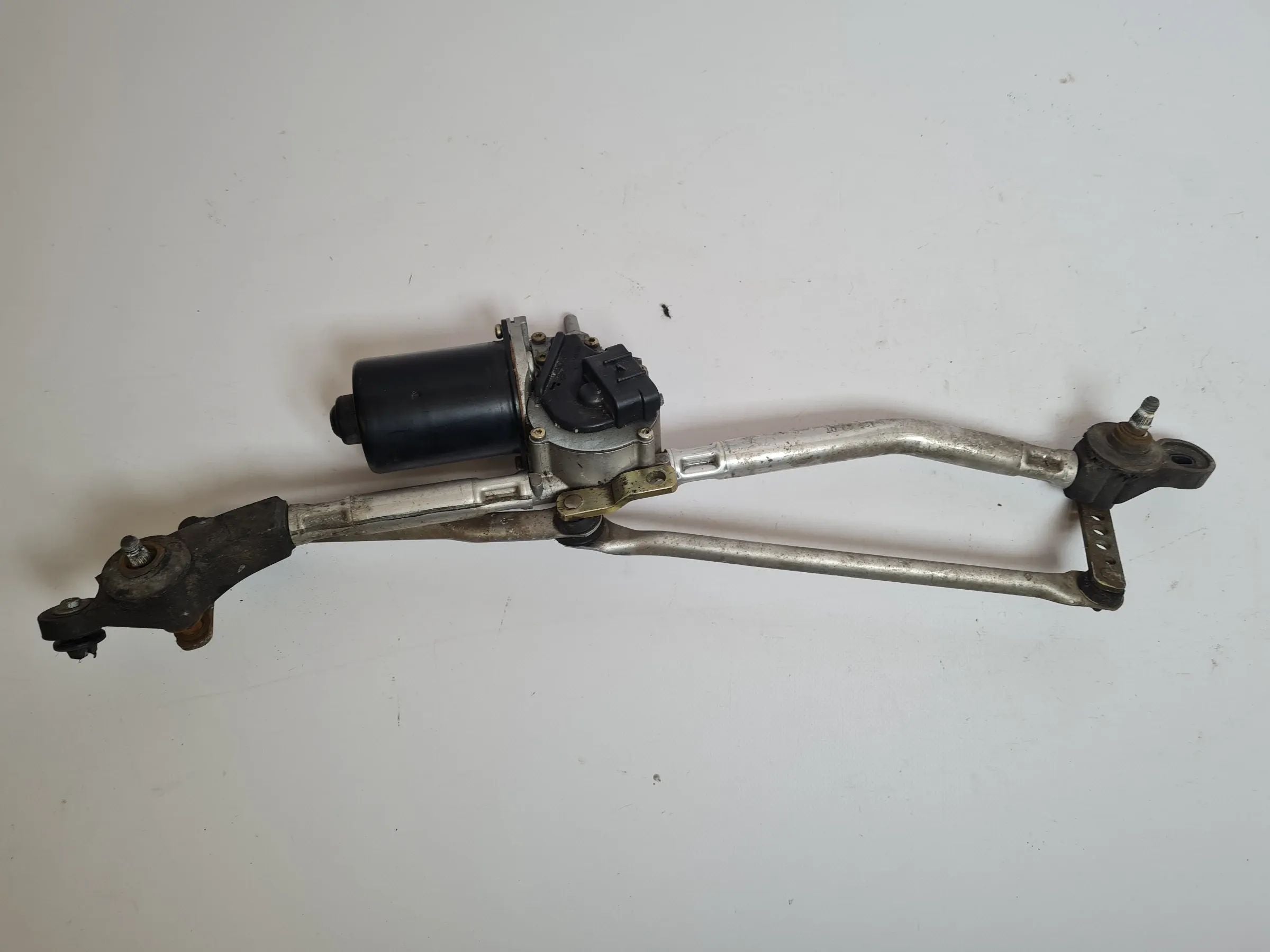 Original Opel Astra G (T98) Wischermotor / Wischergestänge Vorne 404.387