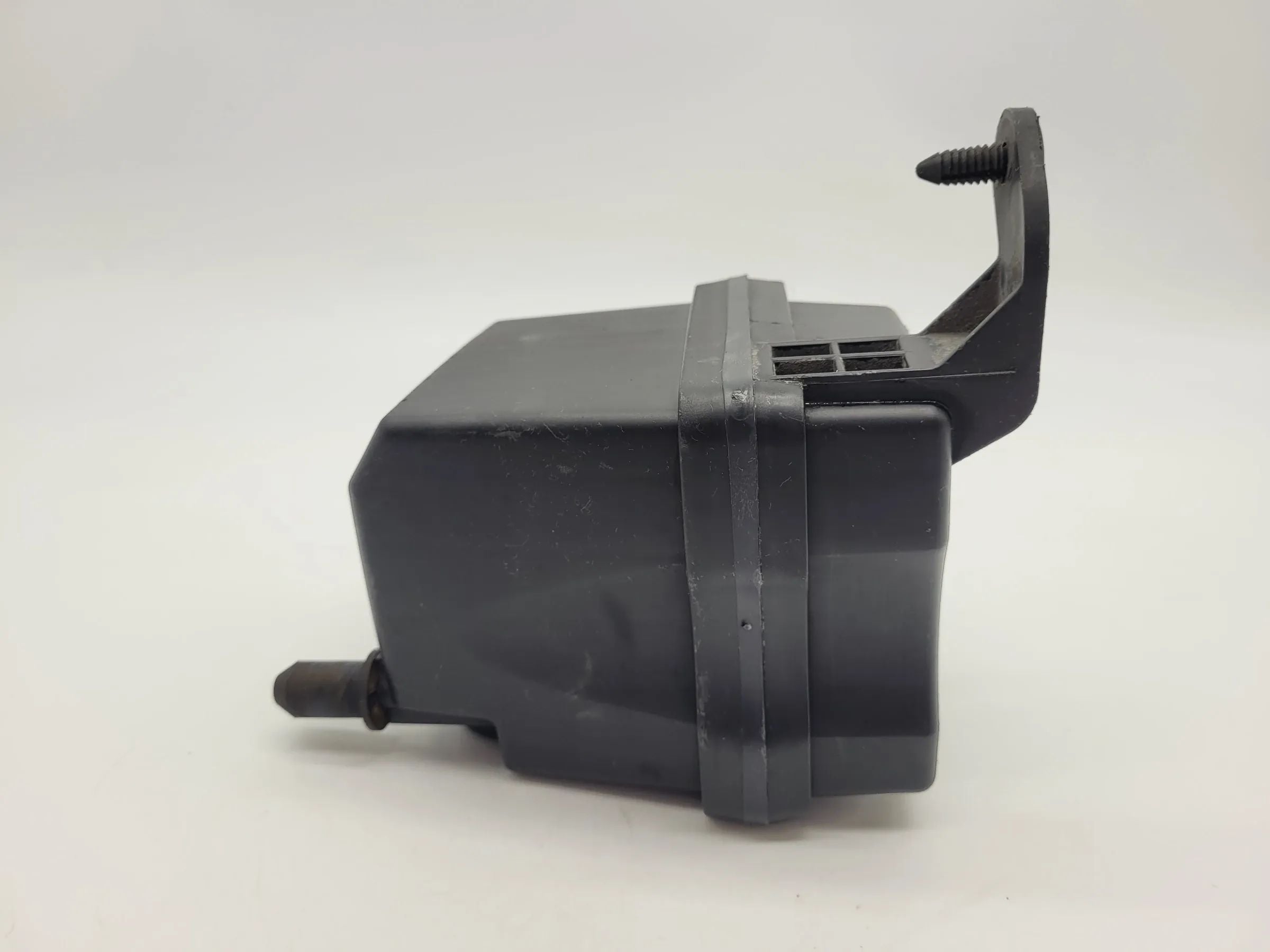 Original Mini One (R50/R53) Luftansaugresonator 1477842-02