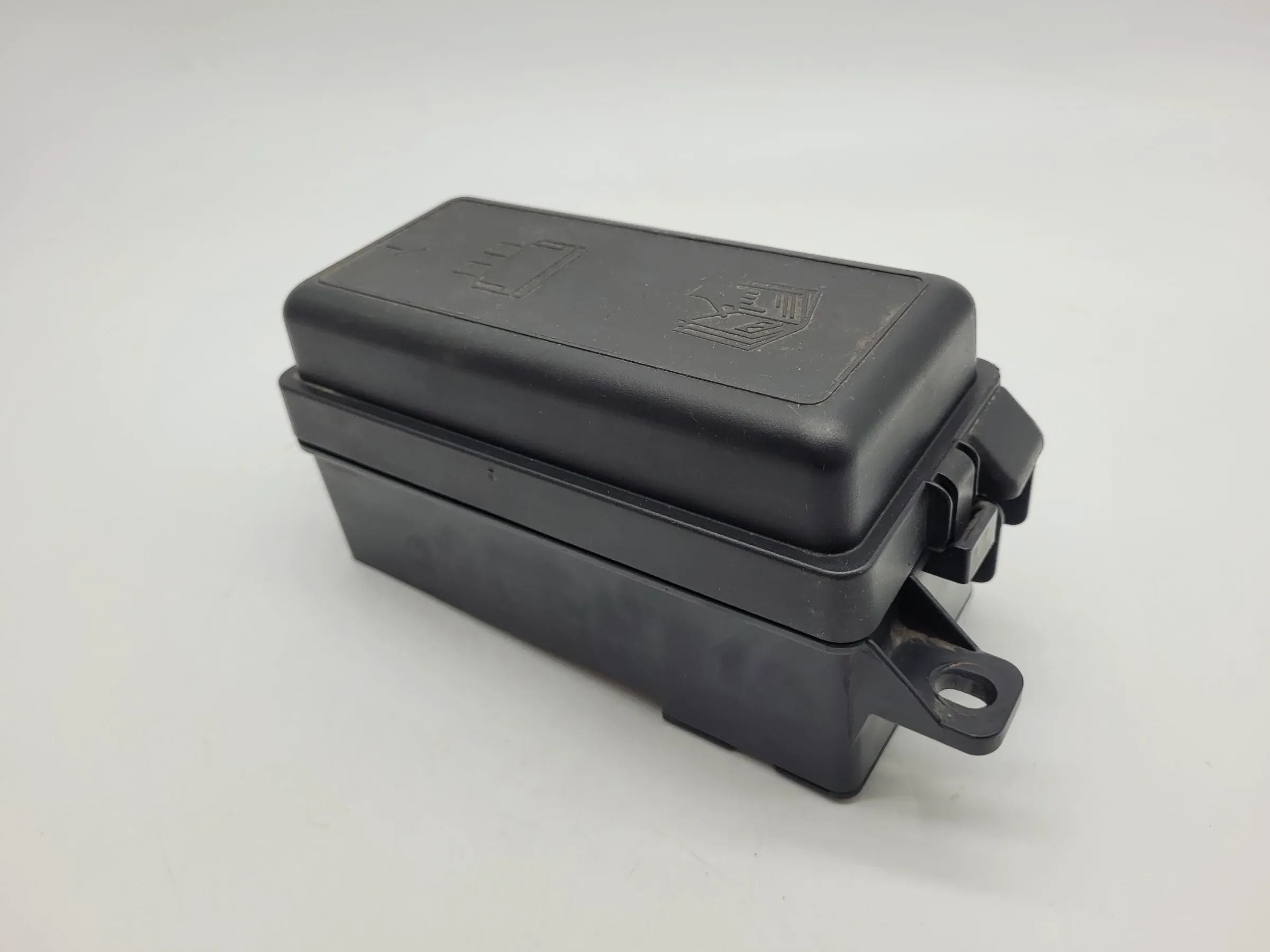 Original Mini One (R50/R53) Sicherungskasten Relaiskasten mit Deckel 1480790-08