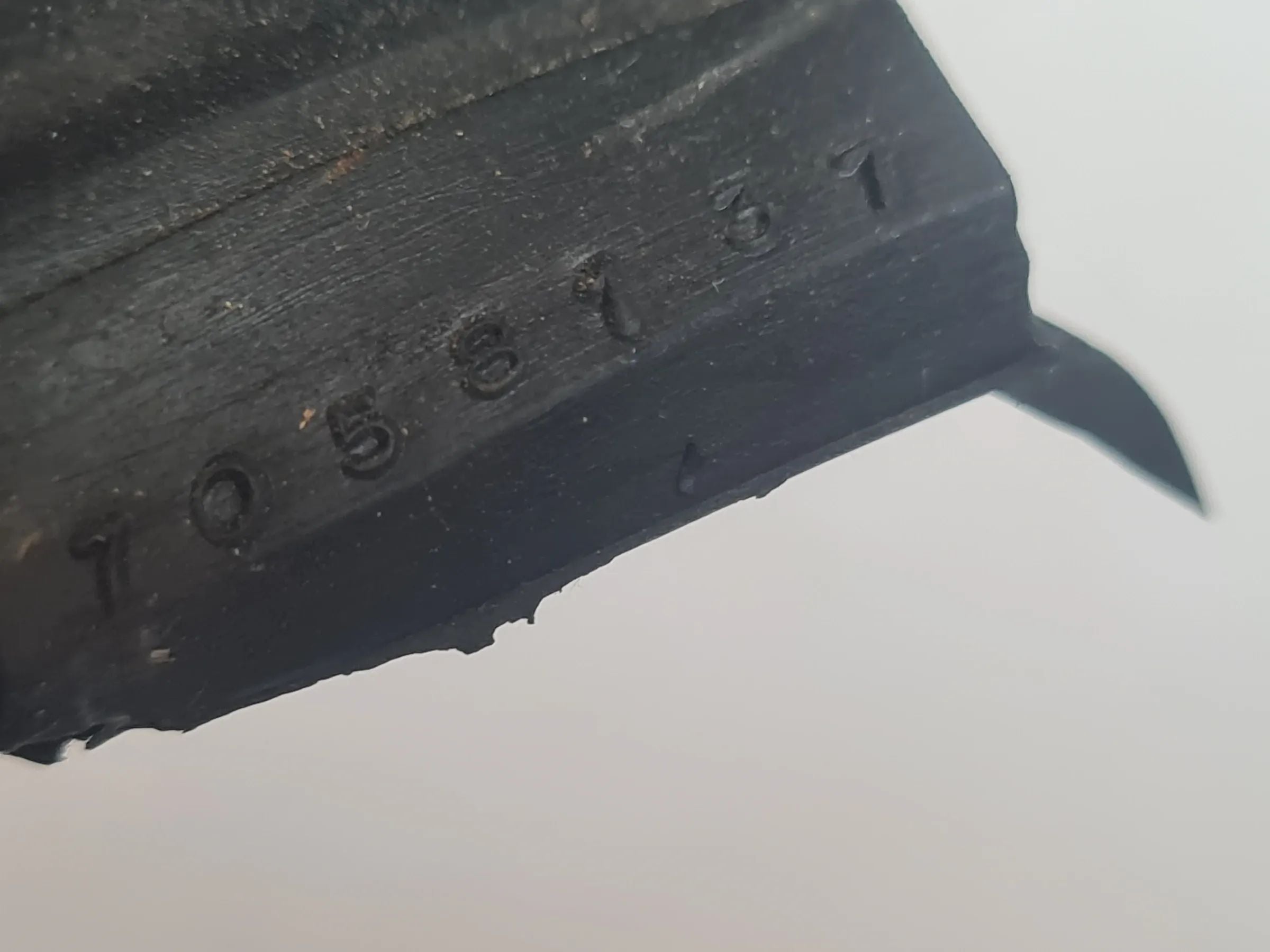 Original Mini One (R50/R53) Dichtung Frontklappe Motorhaube Hinten 7058137