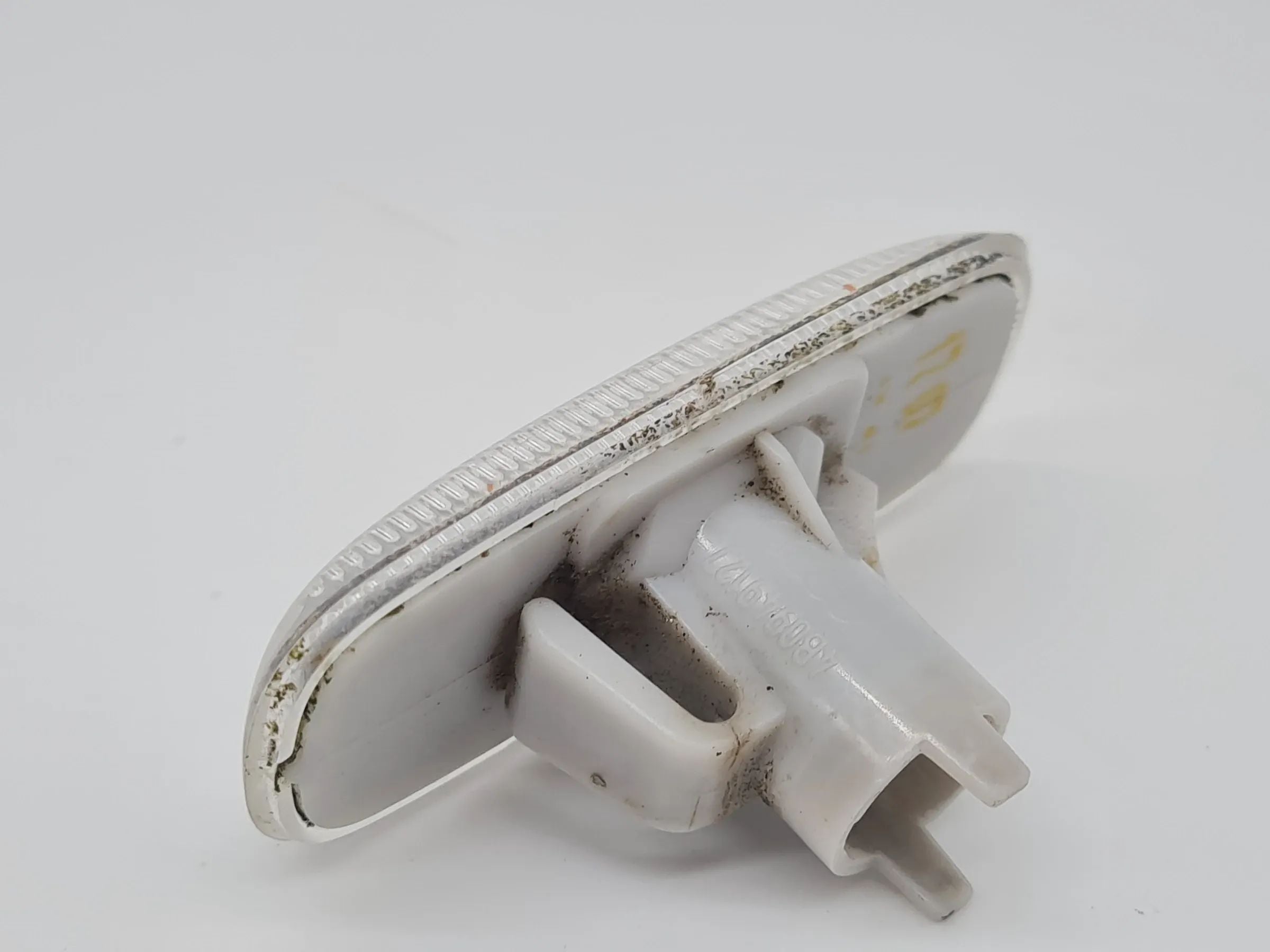 Original Audi A6 (4B2/4B4) Blinkleuchte Weiss Seite 4B0949127