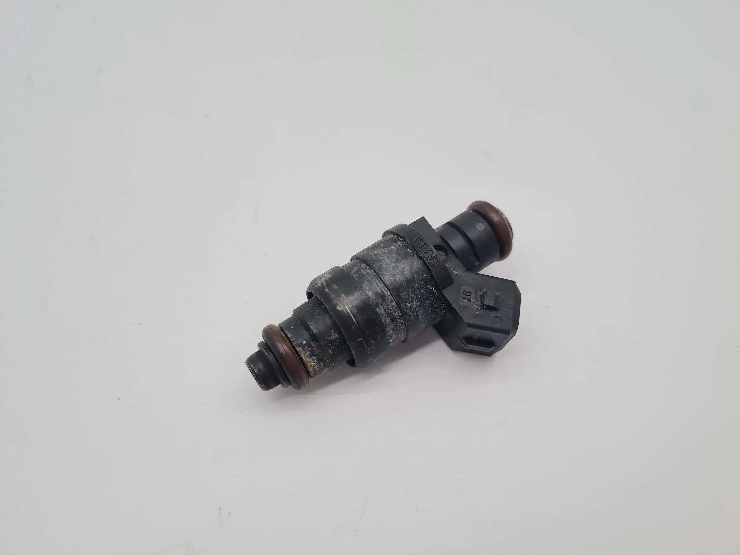 Original Audi A6 (4B2/4B4) 2.4 V6 121KW AGA Injektor Einspritzdüse 078133551AC