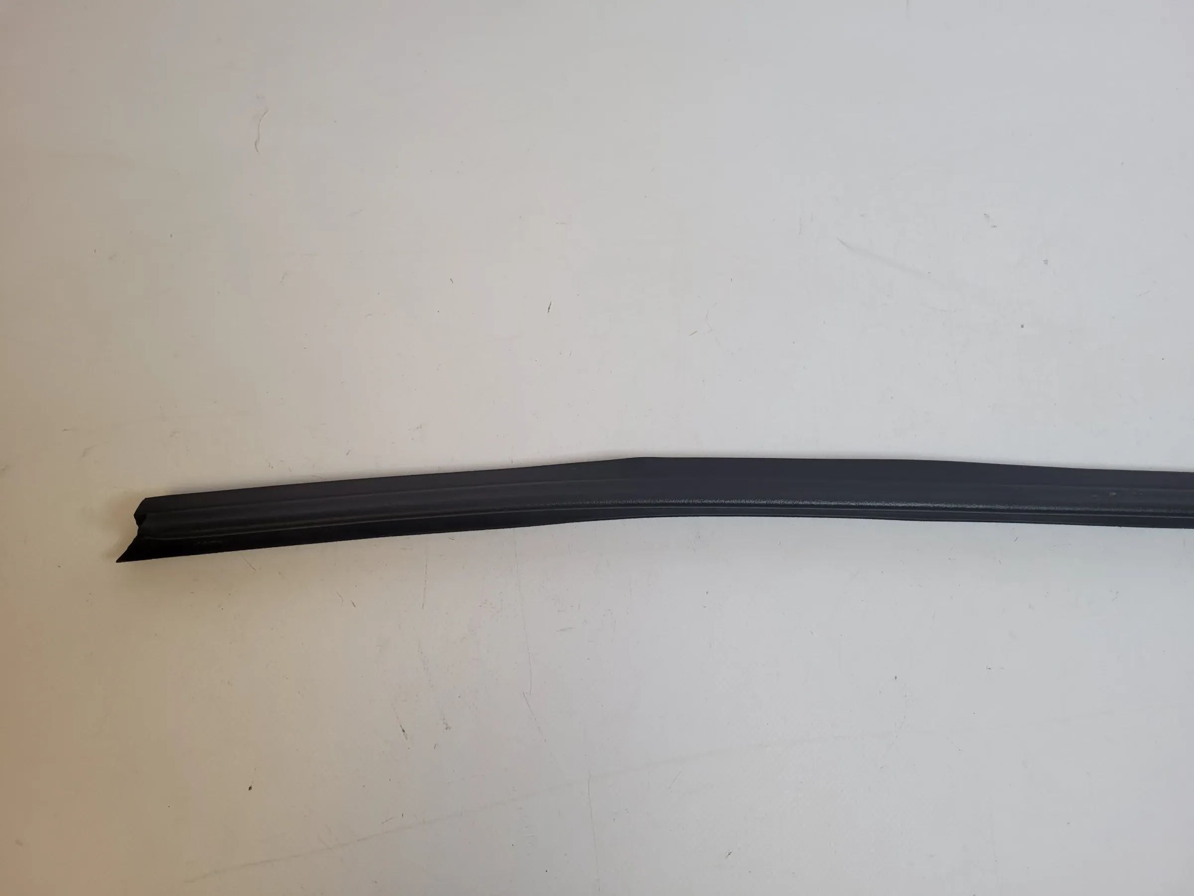 Original Audi A6 (4B2/4B4) Fensterschachtleiste Fenster Dichtung Hinten Rechts