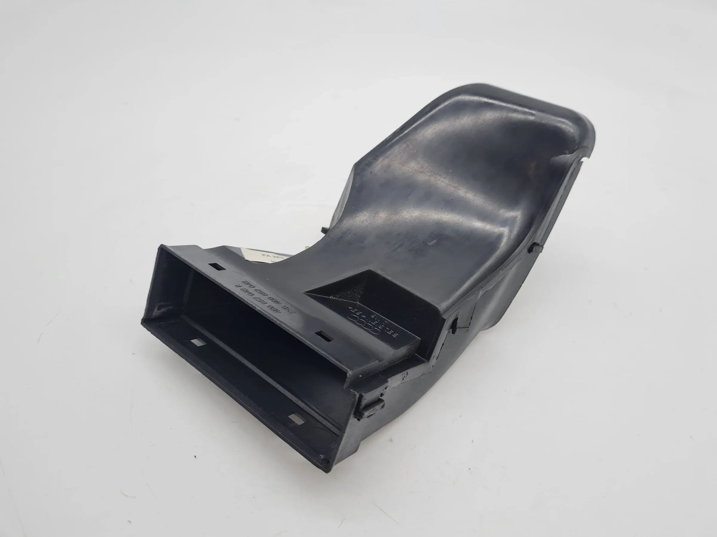 Original Audi A6 (4B2/4B4) Luftkanal Luftführung 4B0857042 R/L